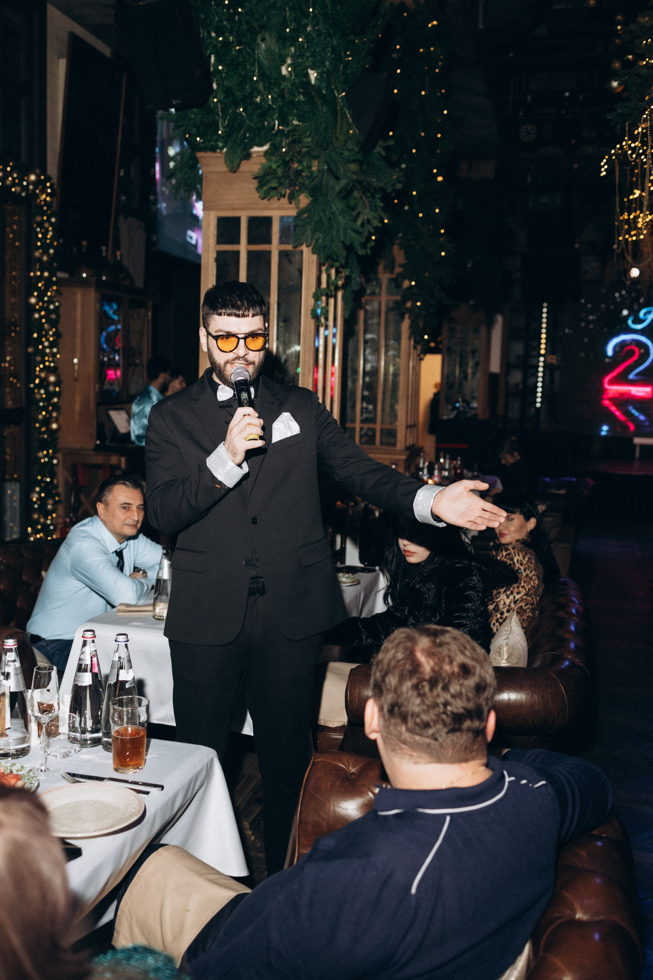 Новогодний корпоратив ресторан Рибай. Фотограф Артем Бросов в Санкт-Петербурге и Дубае