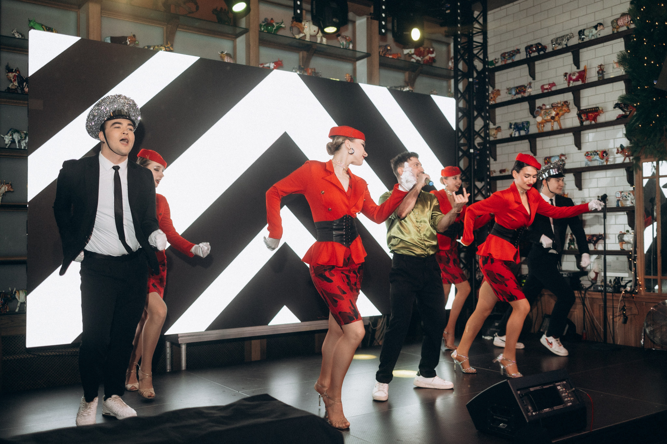 Новогодний корпоратив ресторан Рибай. Фотограф Артем Бросов в Санкт-Петербурге и Дубае