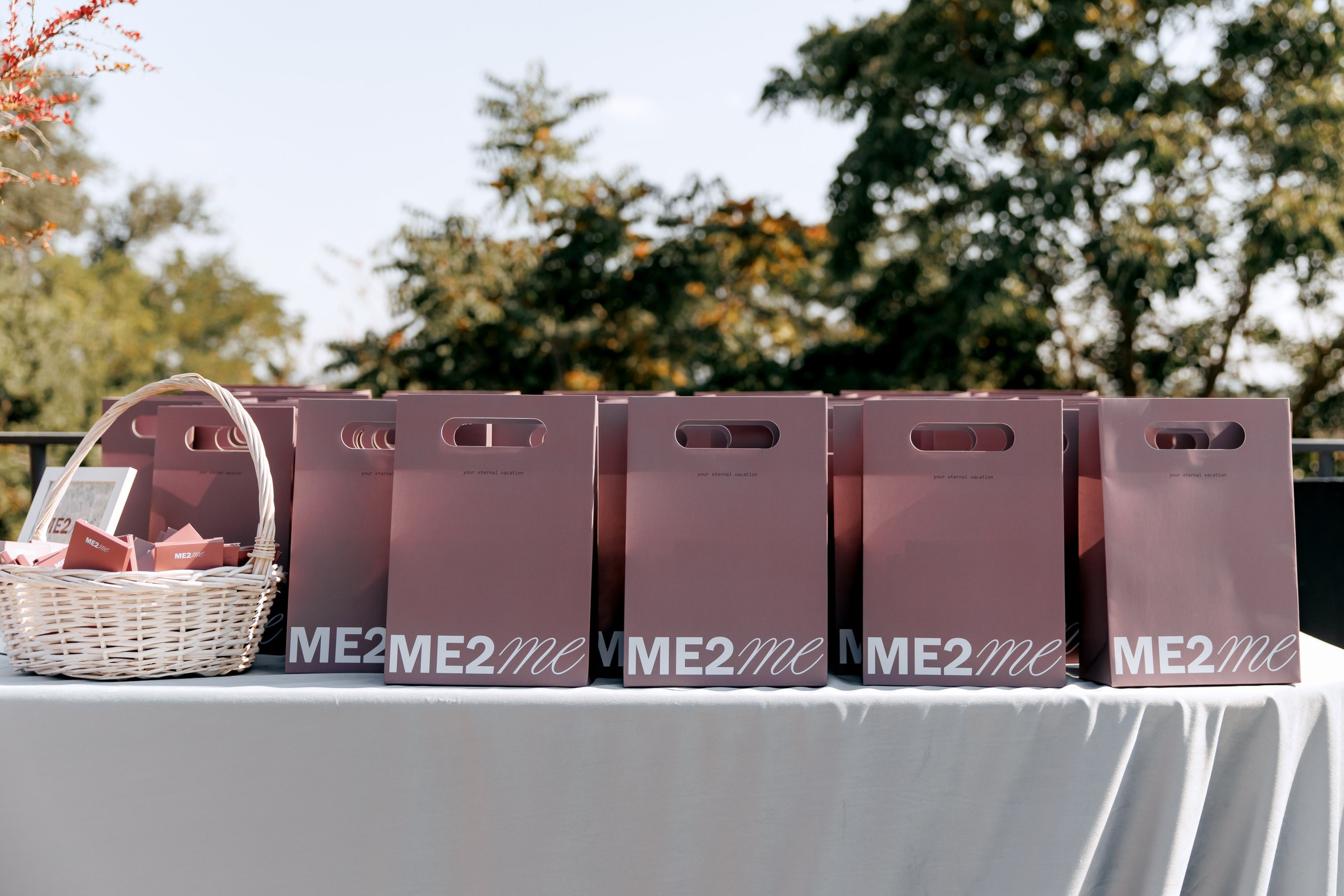 Презентация бренда Me2Me. Свадебное и event агентство До Мурашек Ростов-на-Дону