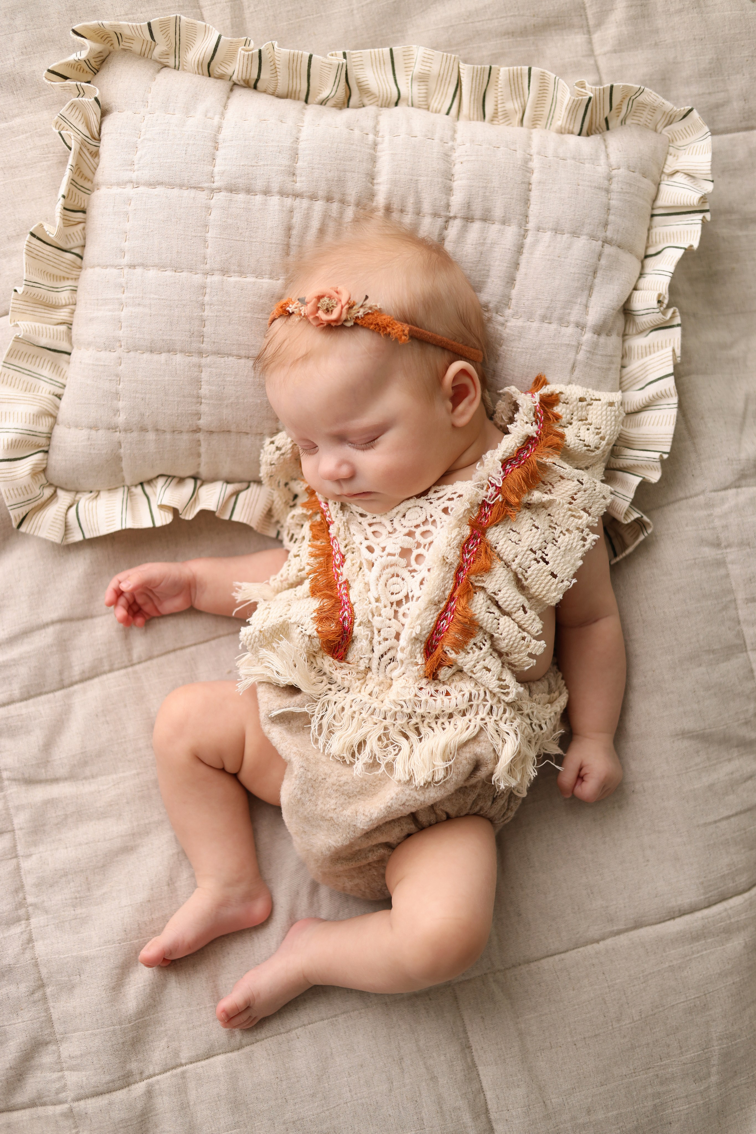 Катюше и Ксении 2 месяца. Фотограф новорожденных Москва. Ньюборн фотограф Москва