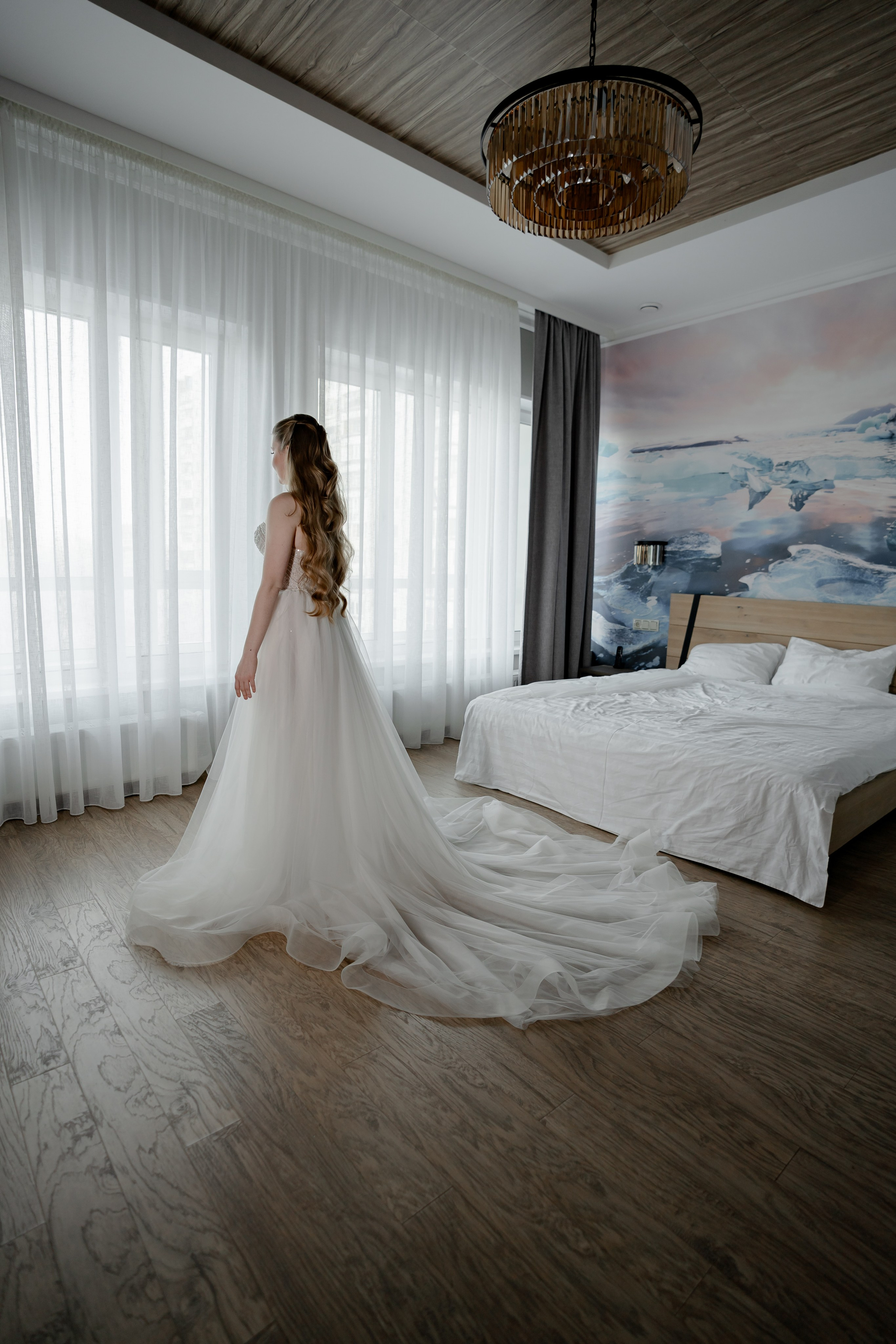 СВАДЕБНАЯ СЬЕМКА СБОРОВ В ОТЕЛЕ И ВЫЕЗД НА ЦЕРЕМОНИЮ (СНЯТО В СИБИРЕ В НИЖНЕВАРТОВСКЕ). Профессиональный фотограф, Санкт-Петербург — Виктория Богомолова