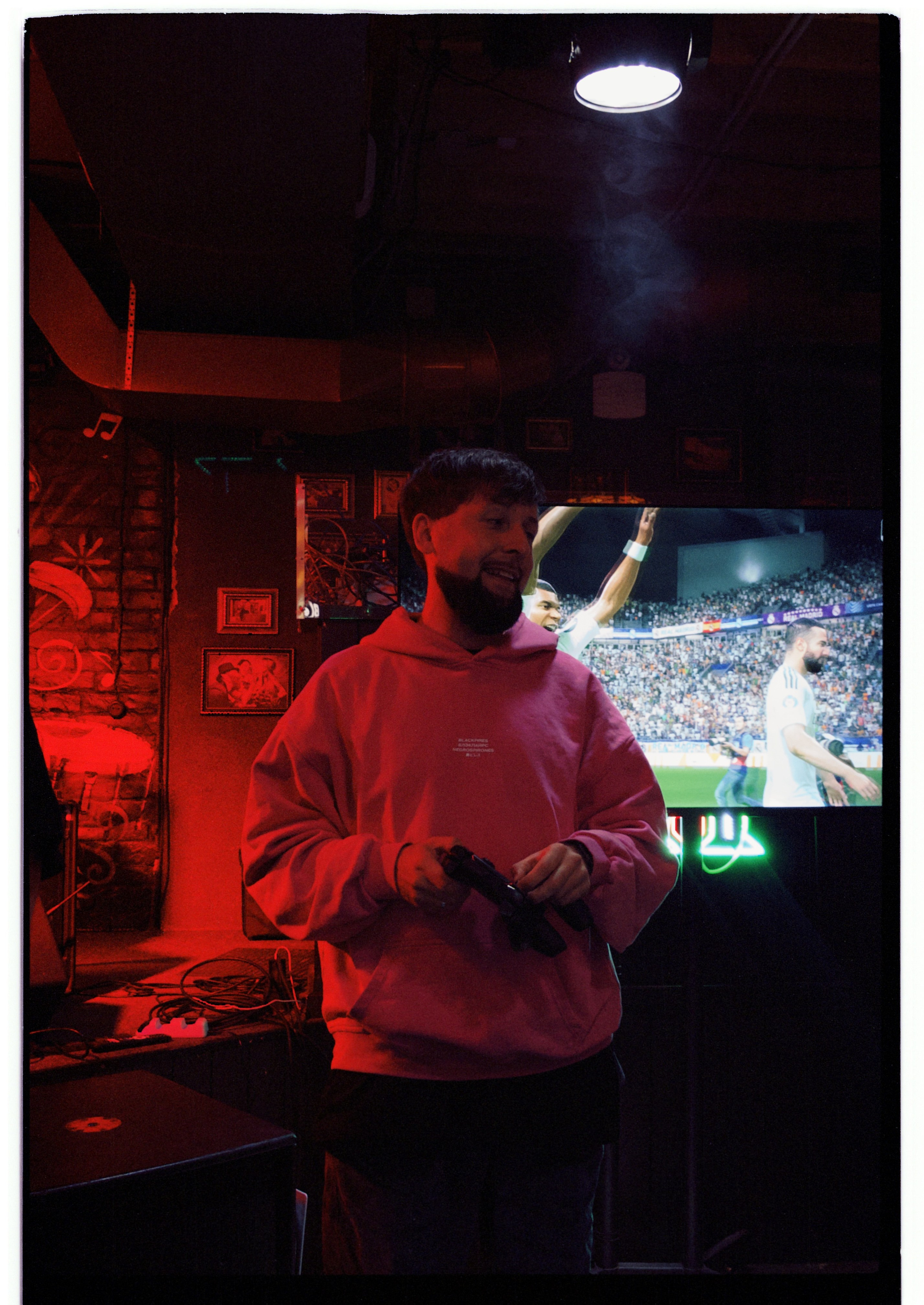 ИВЕНТ ДЛЯ ВСЕХ | Турнир FIFA & MortalCombat. Свадебный и портретный фотограф в Новосибирске Любовь Исакова