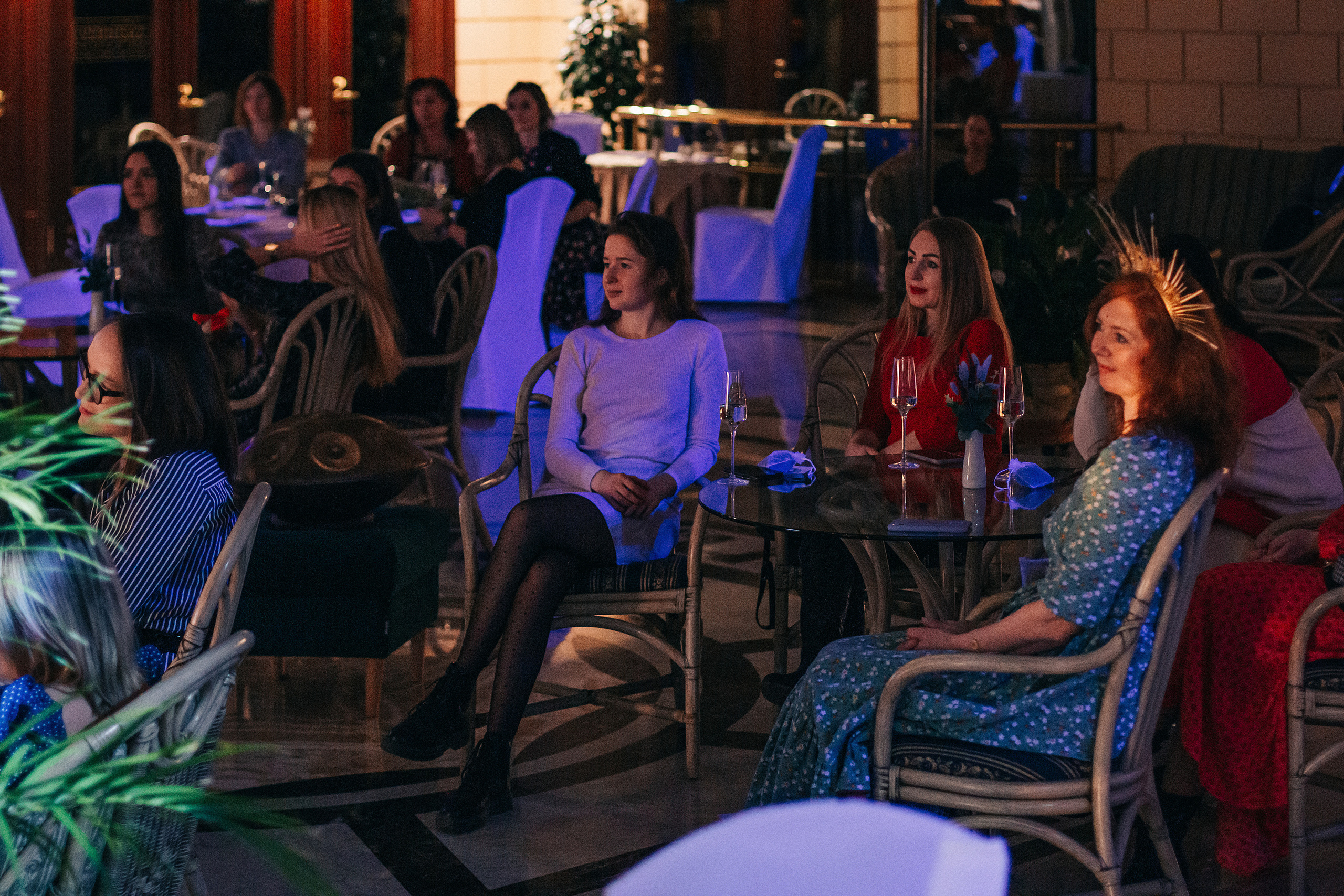 Презентация книги Юлии Чай «Новая я». 09 марта 2022. Санкт-Петербург. Ваш персональный фотограф в Волжском Мария Морозова