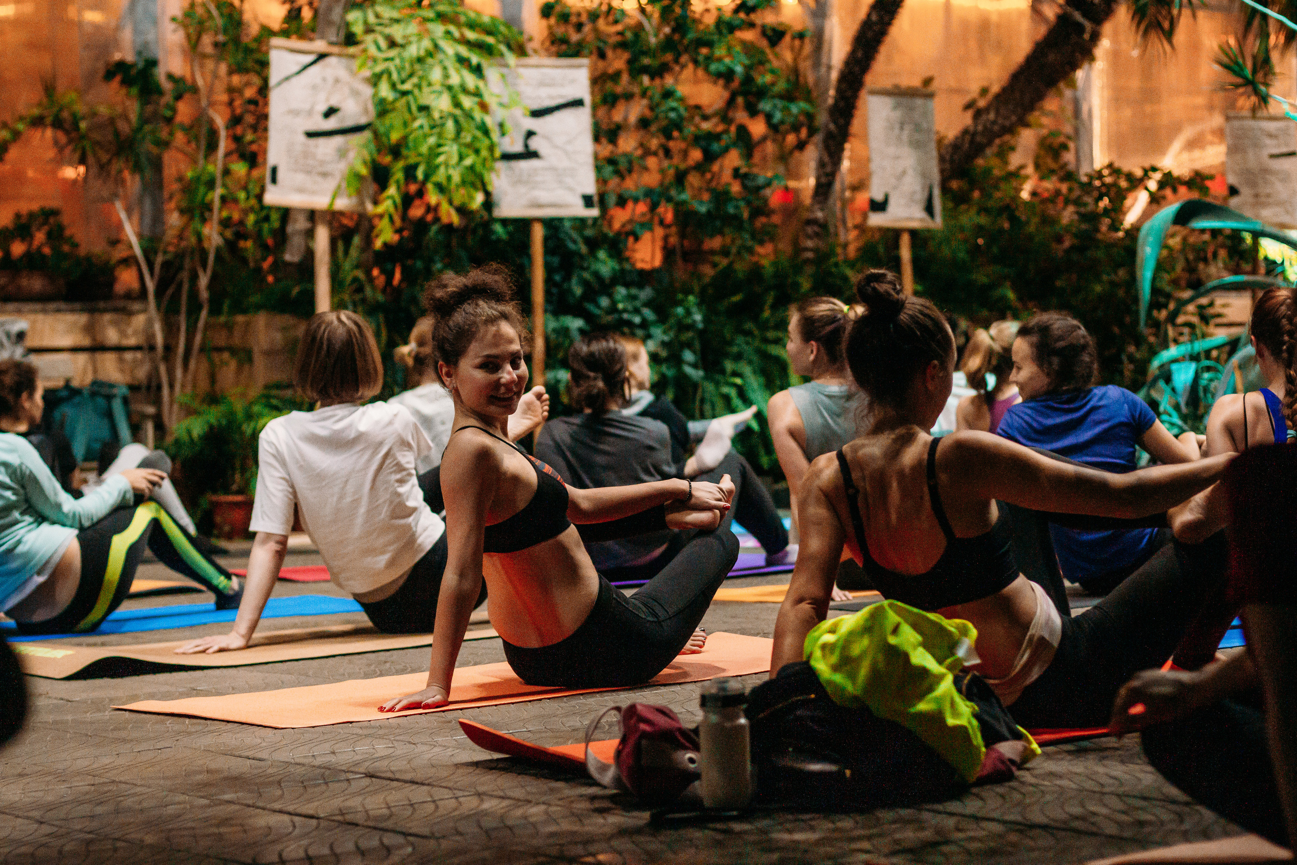 Йога с Анастасией Райденковой в Оранжерее. 16 сентября 2020. Санкт-Петербург. Ваш персональный фотограф в Волжском Мария Морозова