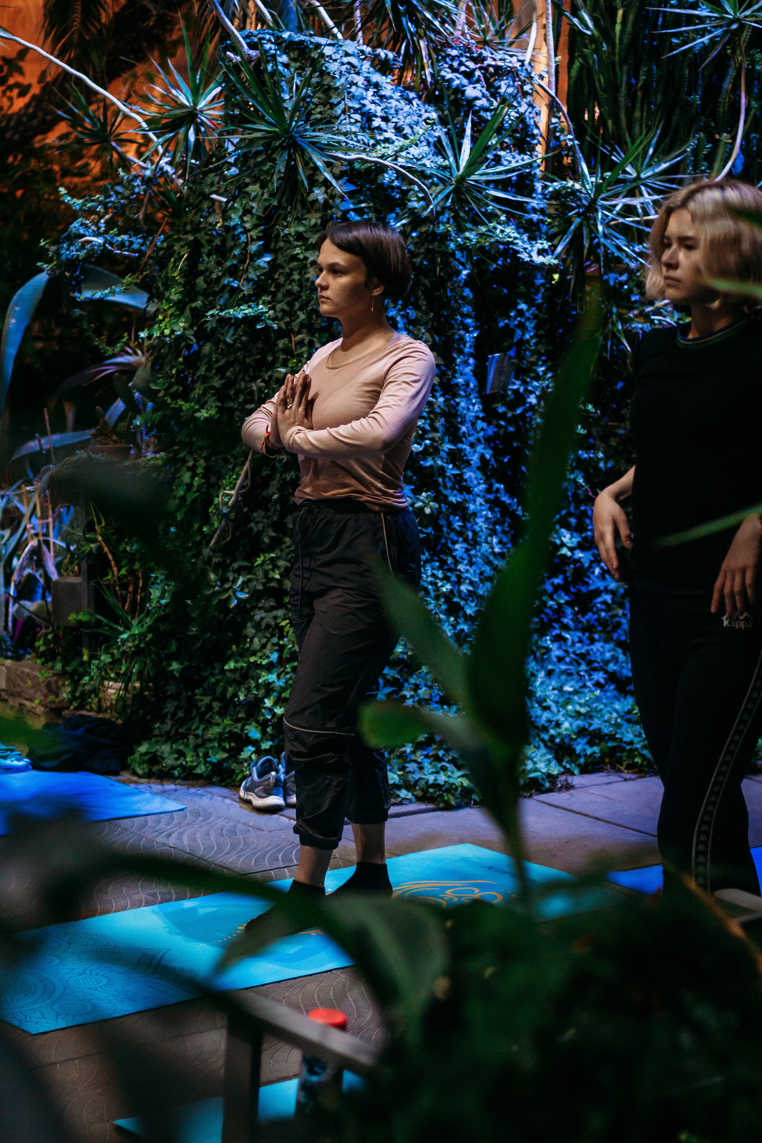 Йога с Анастасией Райденковой в Оранжерее. 16 сентября 2020. Санкт-Петербург. Ваш персональный фотограф в Волжском Мария Морозова