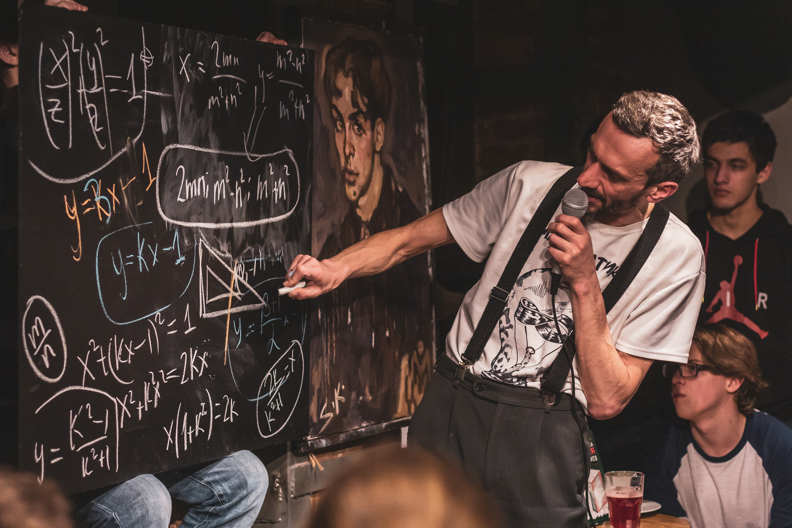 Лекция Алексея Савватеева в баре «Бакалавриат». 04-03-2019 г. Санкт-Петербург. Ваш персональный фотограф в Волжском Мария Морозова