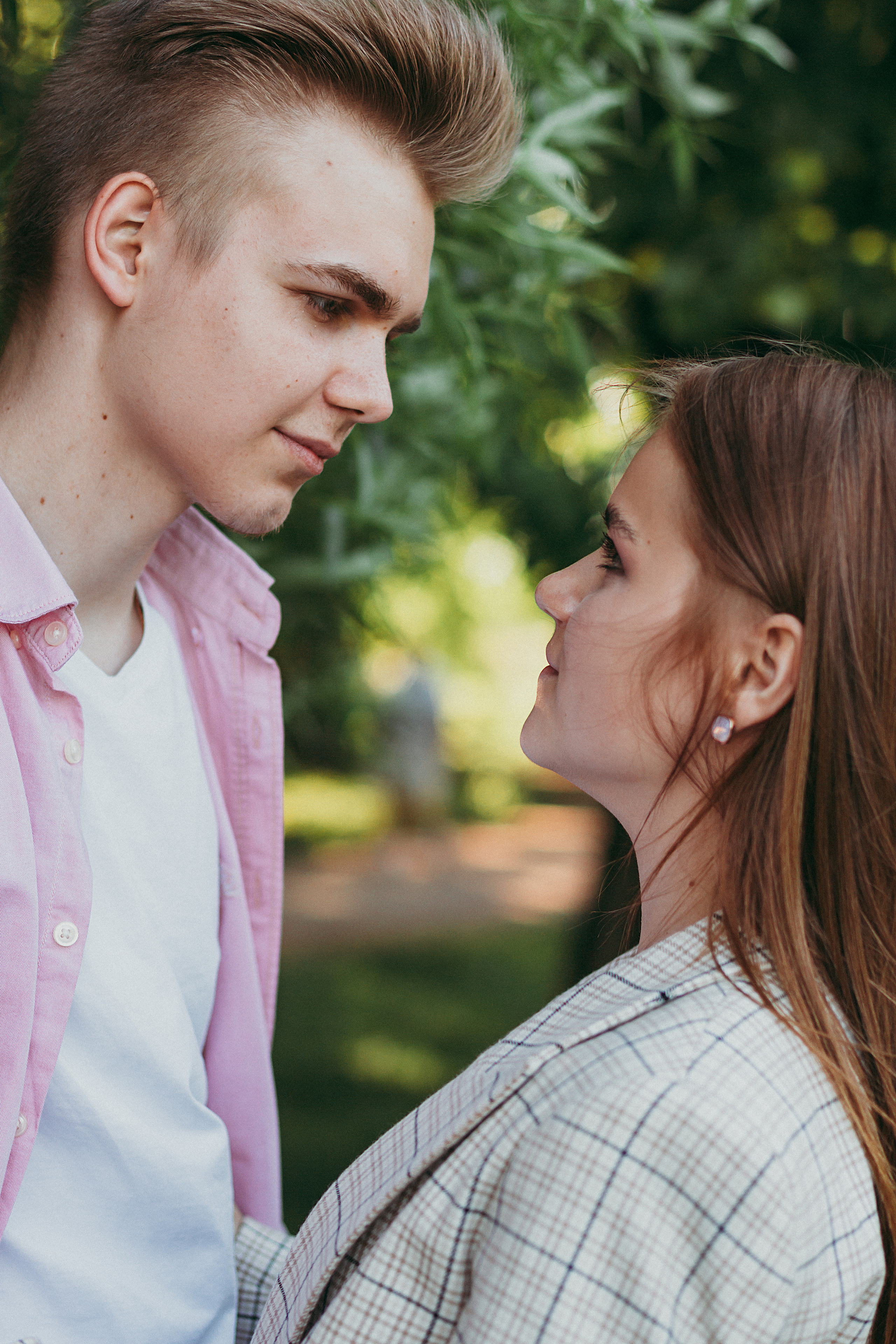 Арина и Данил. Прогулка. Июнь 2021. Санкт-Петербург. Ваш персональный фотограф в Волжском Мария Морозова