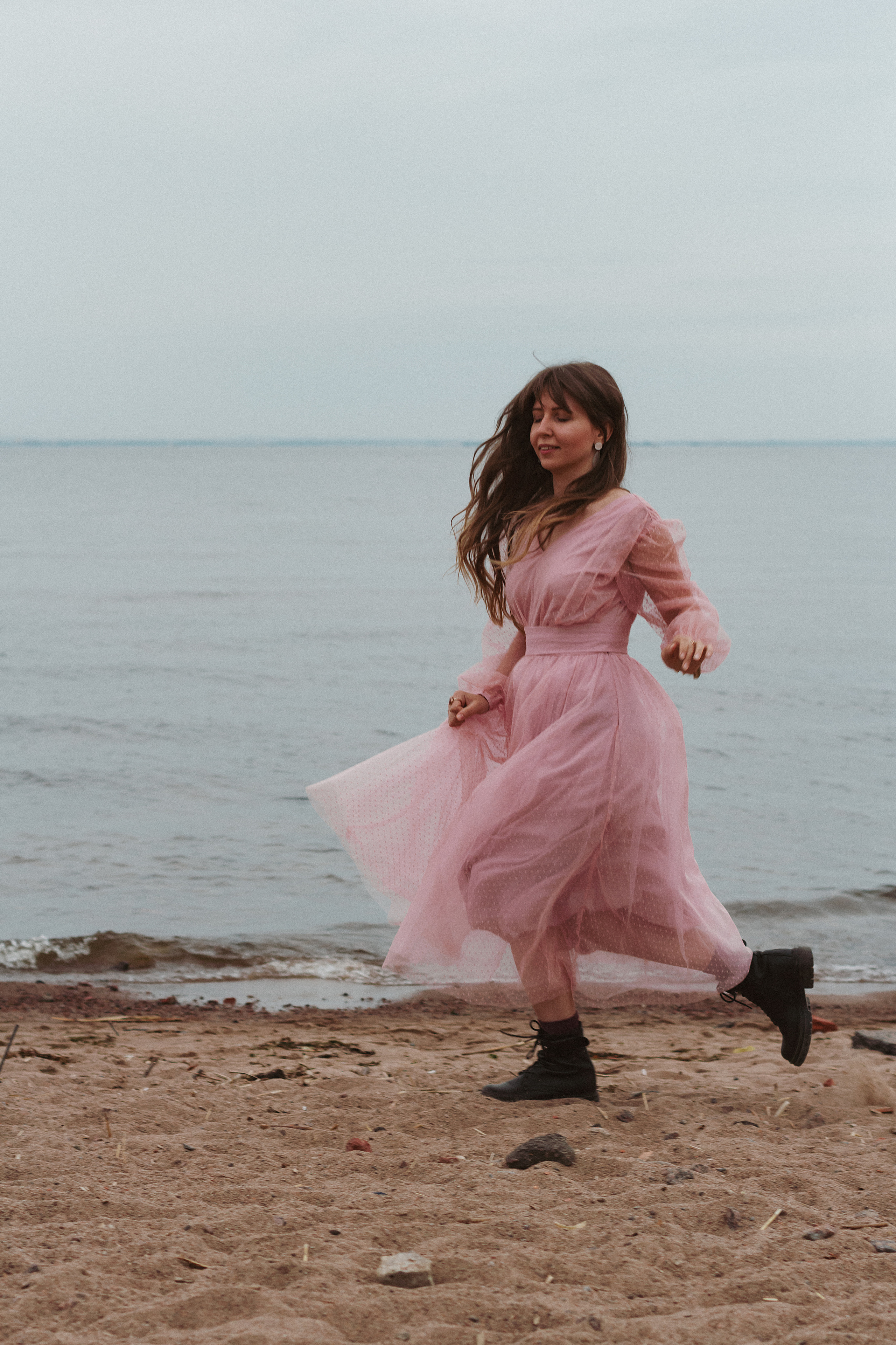 Анастасия. Прогулка в парке 300-летия. Июнь 2021. Санкт-Петербург. Ваш персональный фотограф в Волжском Мария Морозова