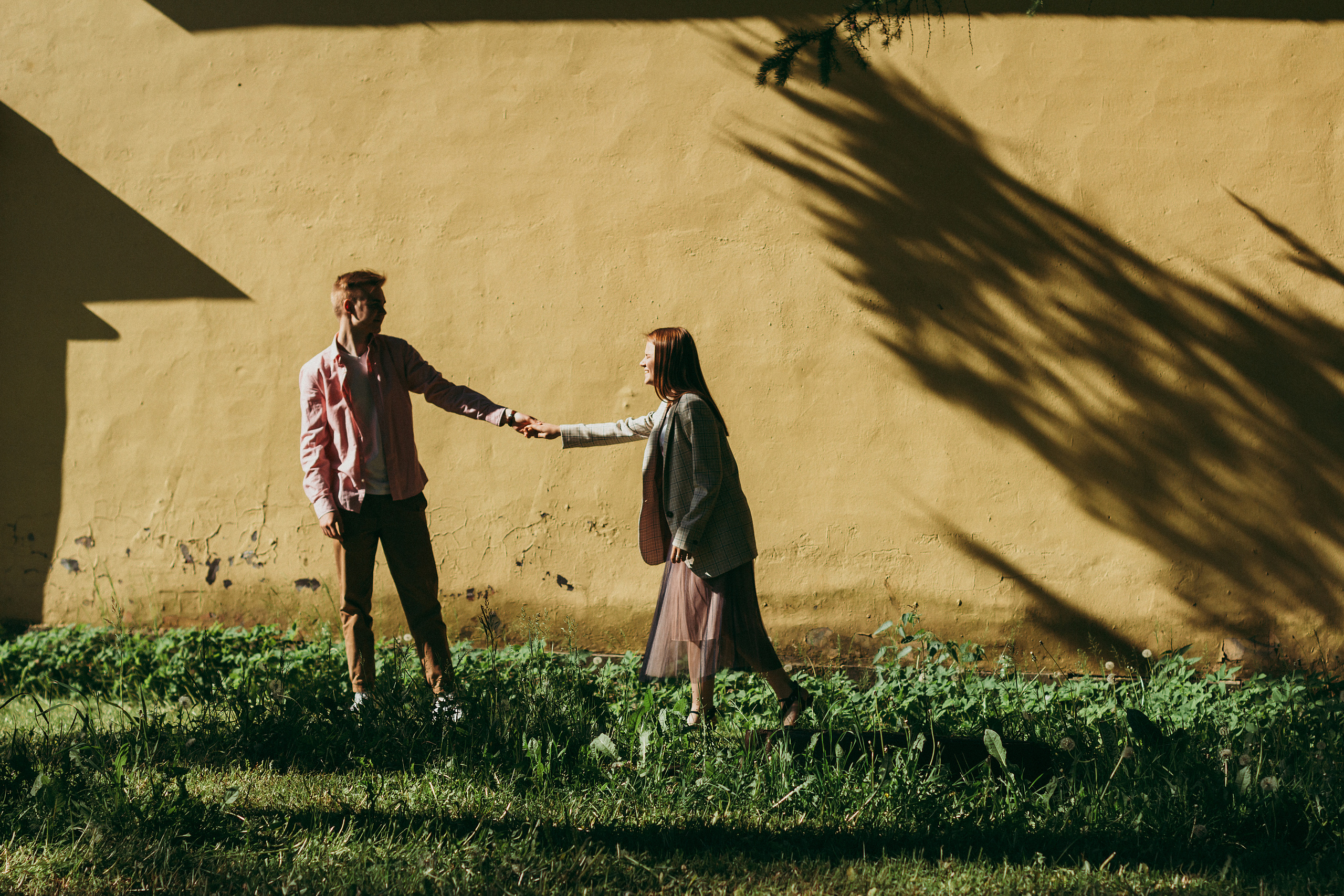 Арина и Данил. Прогулка. Июнь 2021. Санкт-Петербург. Ваш персональный фотограф в Волжском Мария Морозова