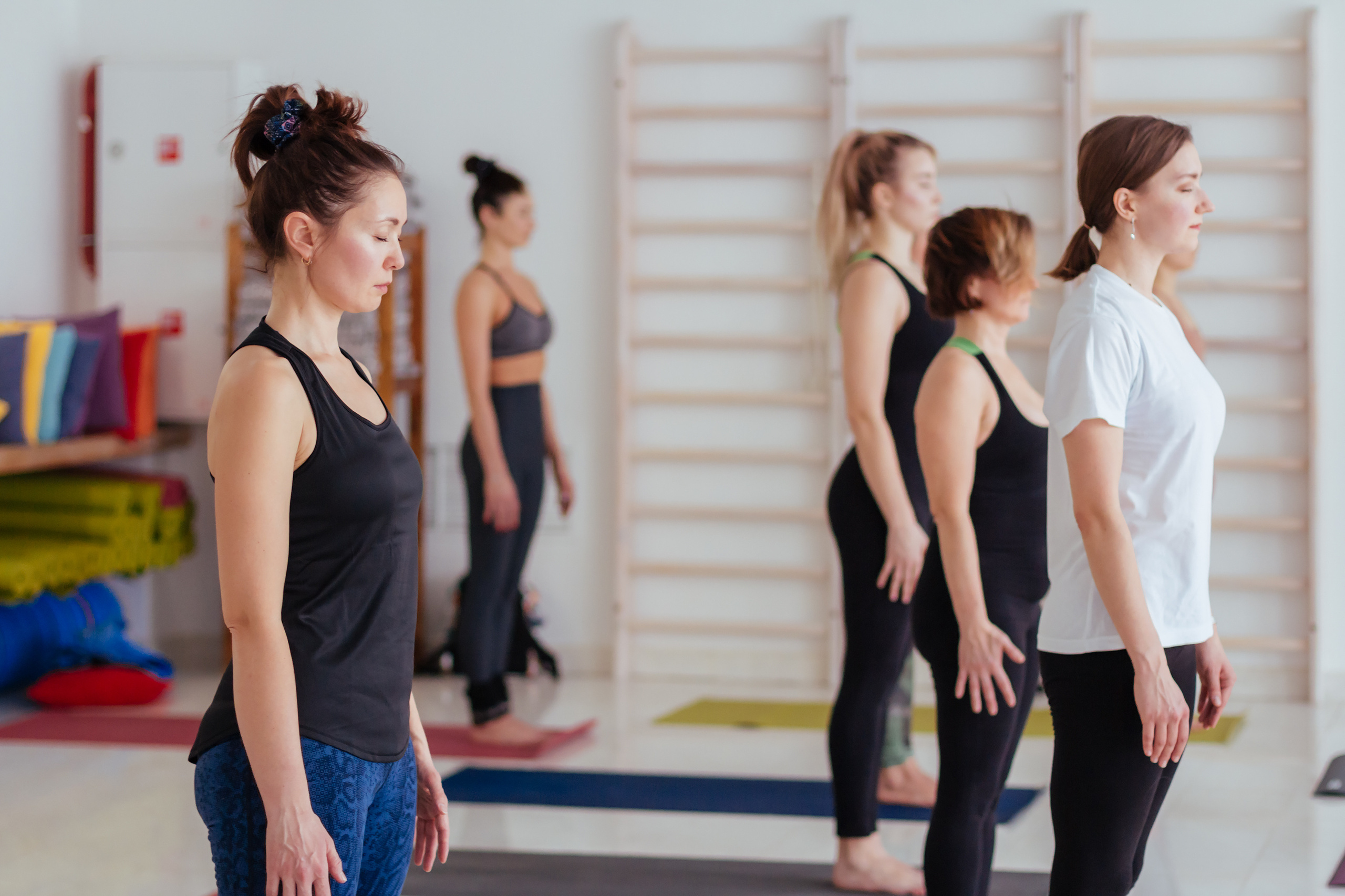 Йога практика с Алёной Тихоновой. 08 февраля 2020. Санкт-Петербург. Ваш персональный фотограф в Волжском Мария Морозова