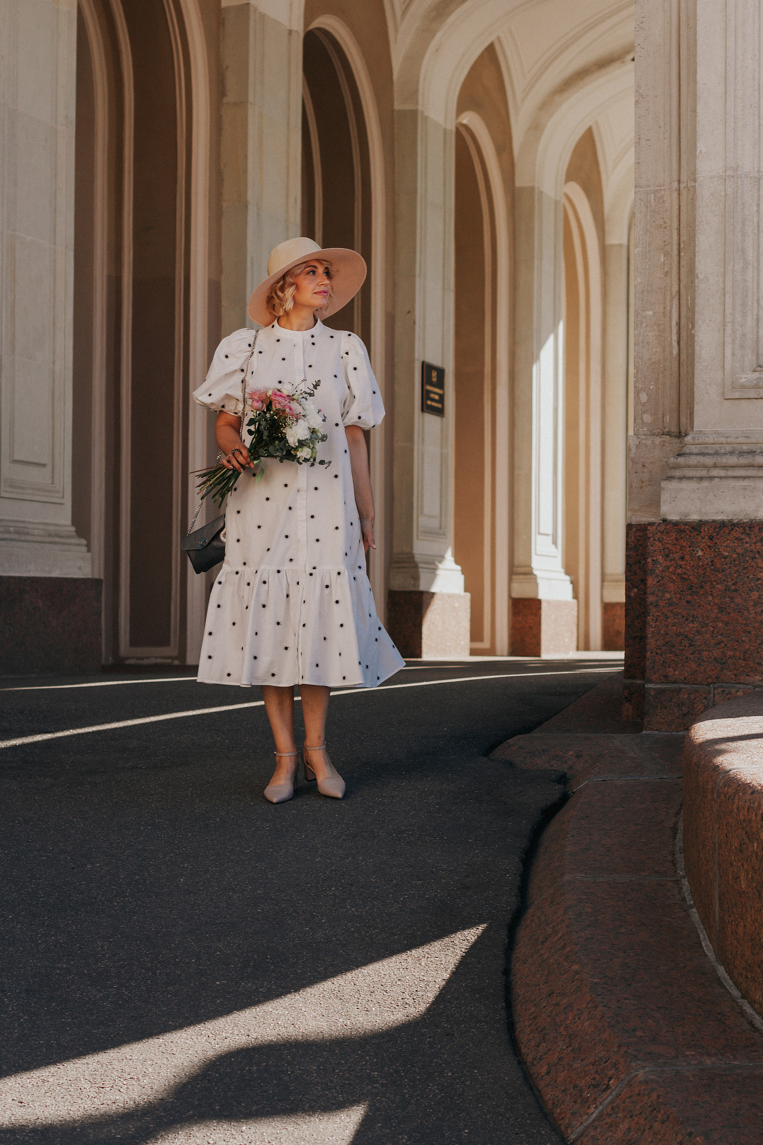 Оксана. Прогулка. Июль 2021. Санкт-Петербург. Ваш персональный фотограф в Волжском Мария Морозова