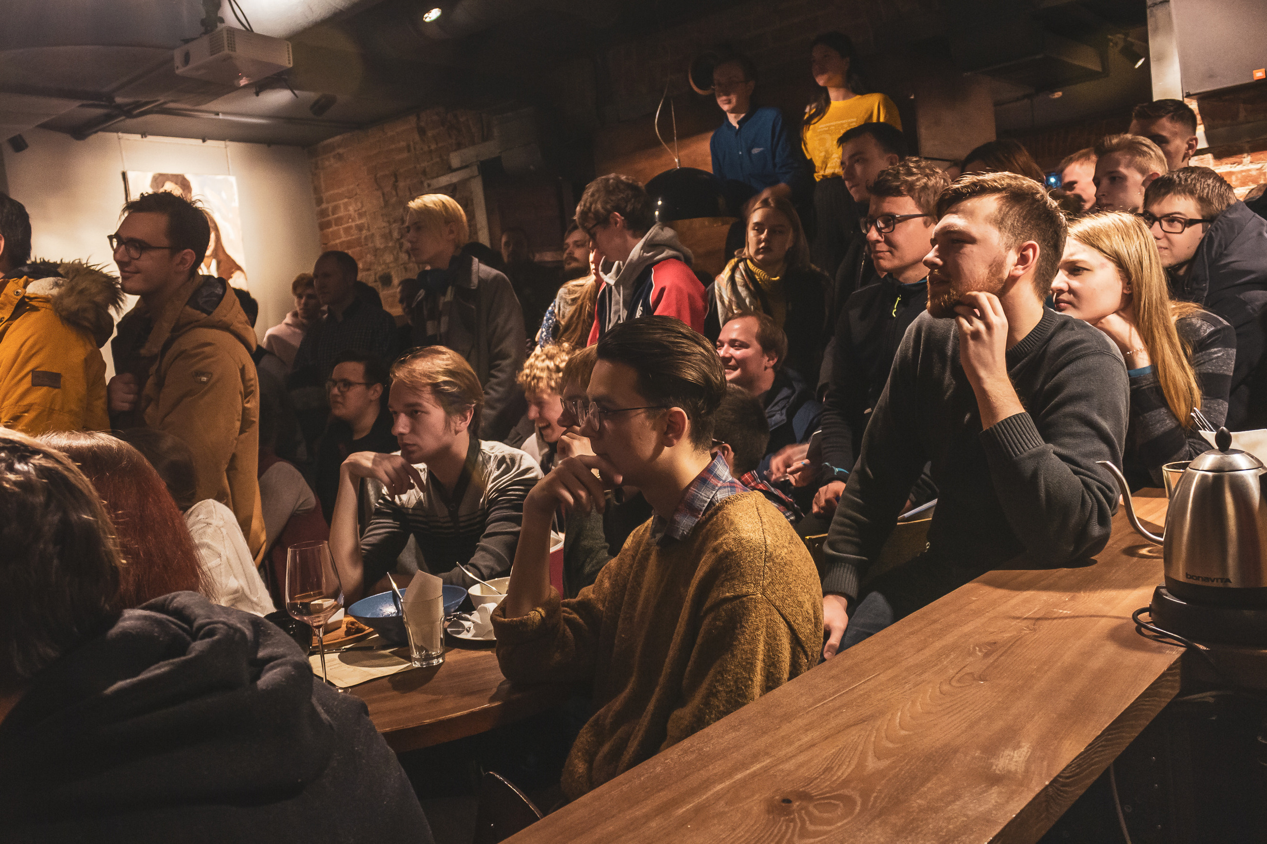 Лекция Алексея Савватеева в баре «Бакалавриат». 04-03-2019 г. Санкт-Петербург. Ваш персональный фотограф в Волжском Мария Морозова