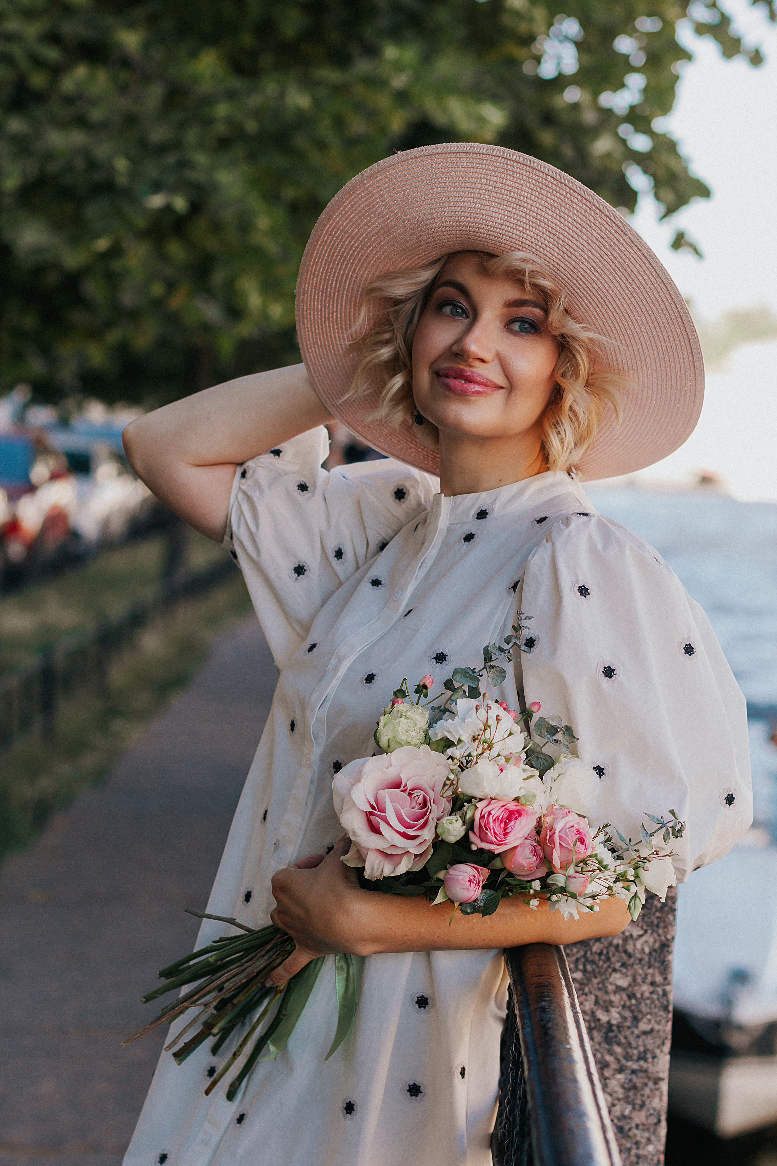 Оксана. Прогулка. Июль 2021. Санкт-Петербург. Ваш персональный фотограф в Волжском Мария Морозова
