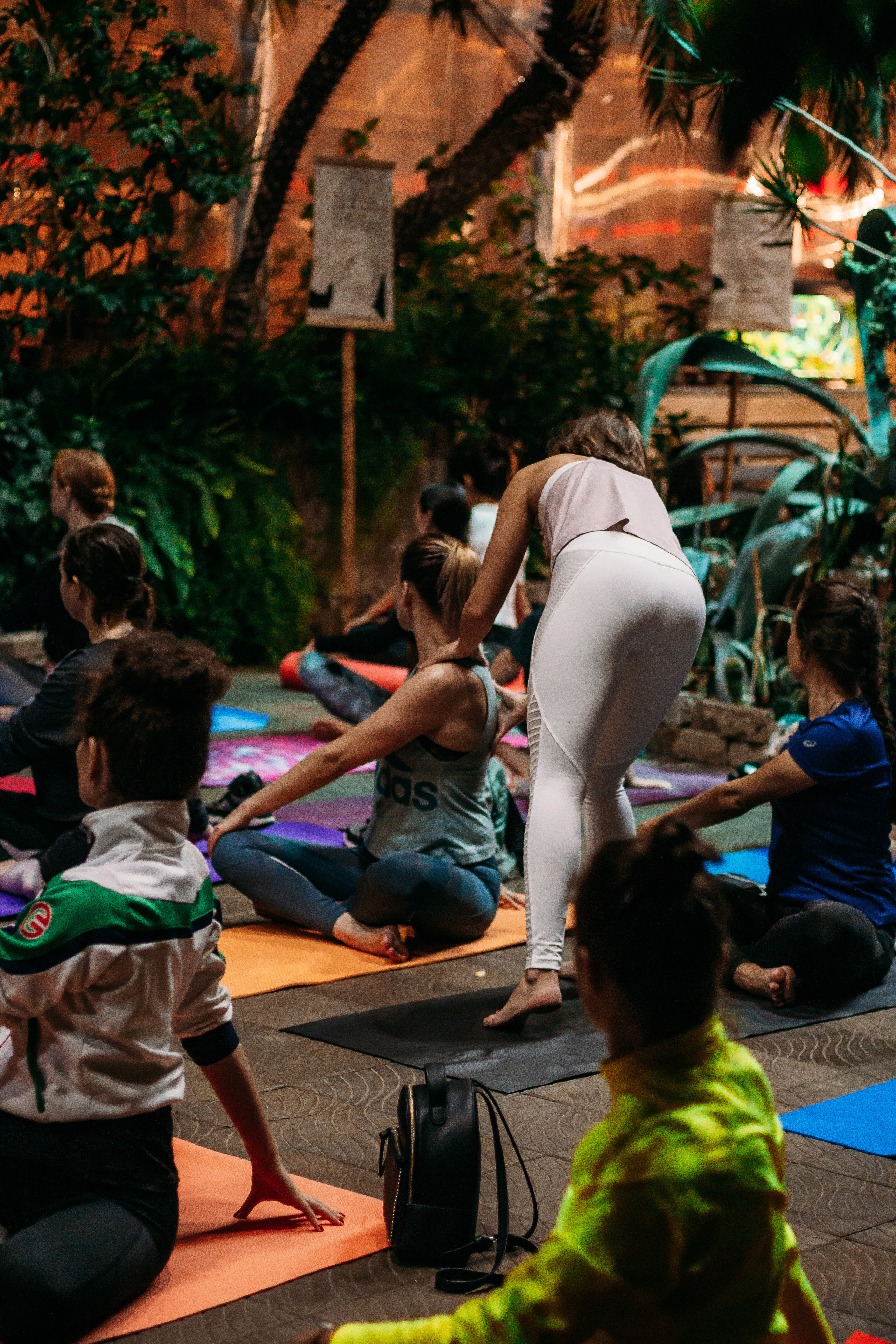 Йога с Анастасией Райденковой в Оранжерее. 16 сентября 2020. Санкт-Петербург. Ваш персональный фотограф в Волжском Мария Морозова