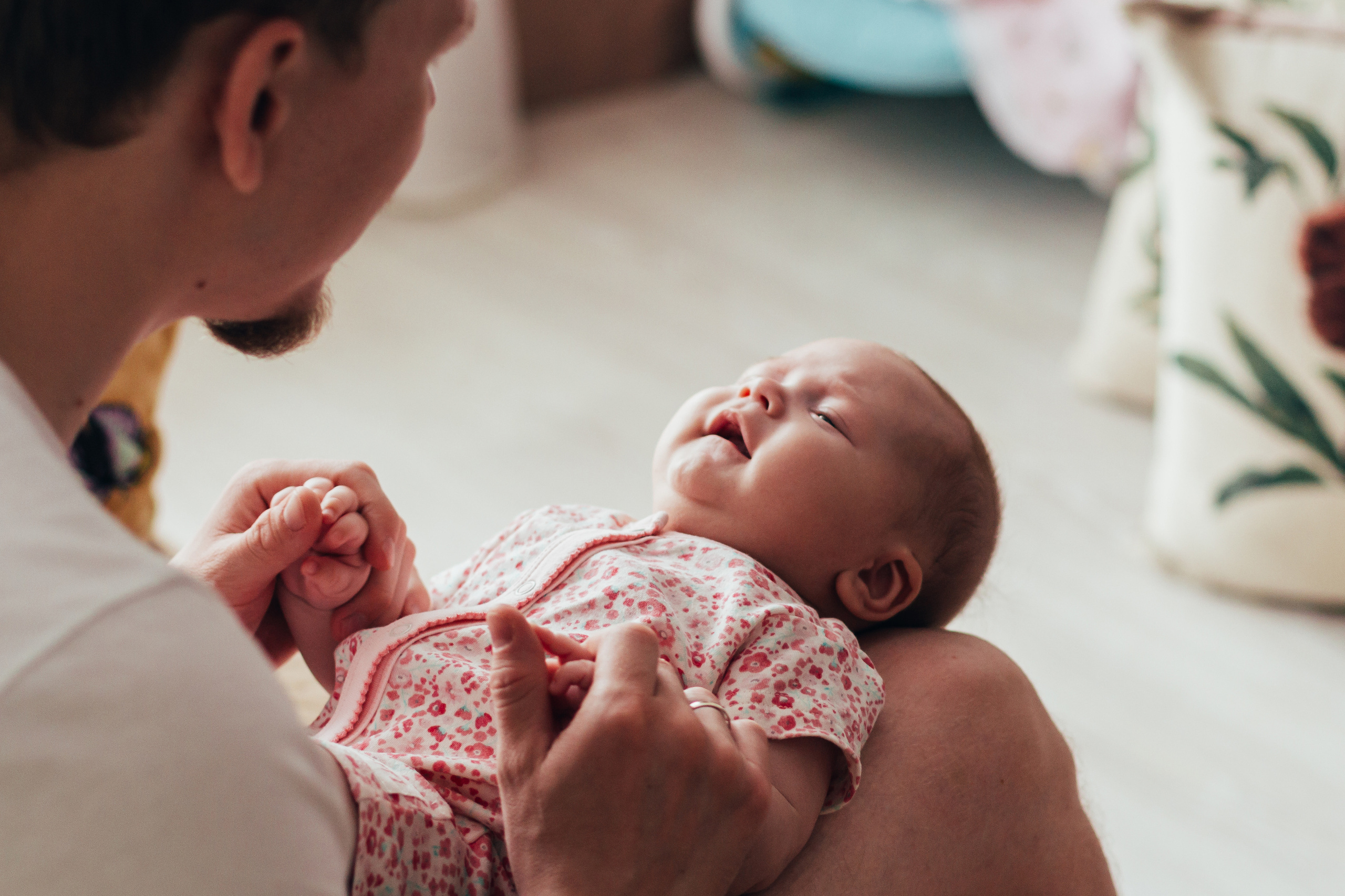 Виктория. 3 месяца. Домашняя съёмка. Июнь 2019. Тюмень. Ваш персональный фотограф в Волжском Мария Морозова