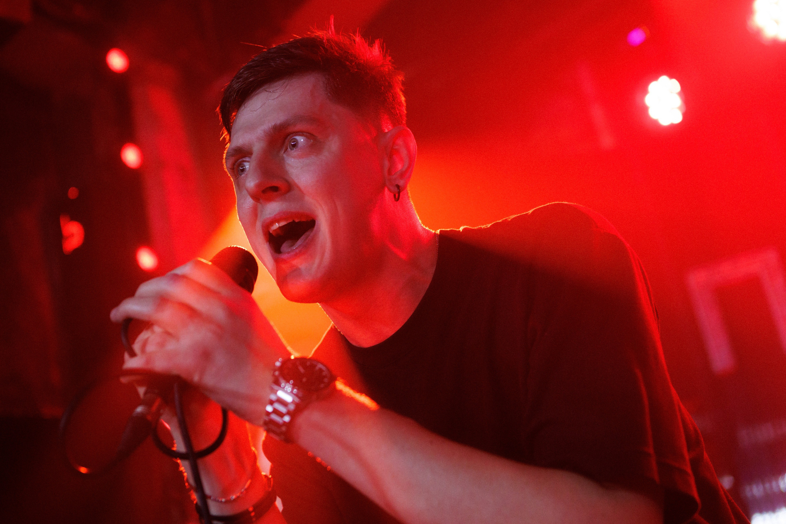 Elleth at the Profsouze Bar. Commercial photographer | Anton Ermakov