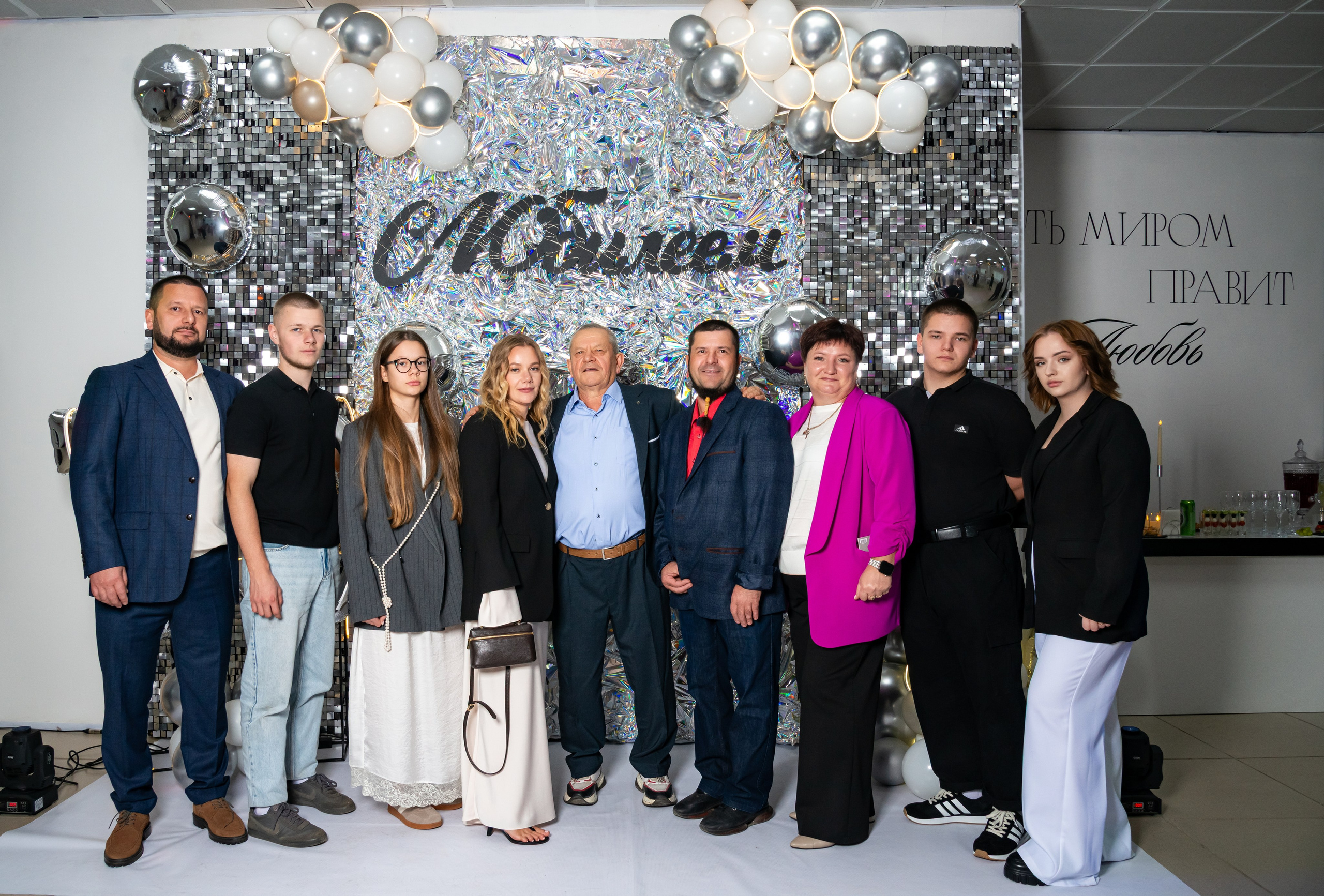 Корпоративные, Юбилейные, выпускные (школа, садик)фотосессии