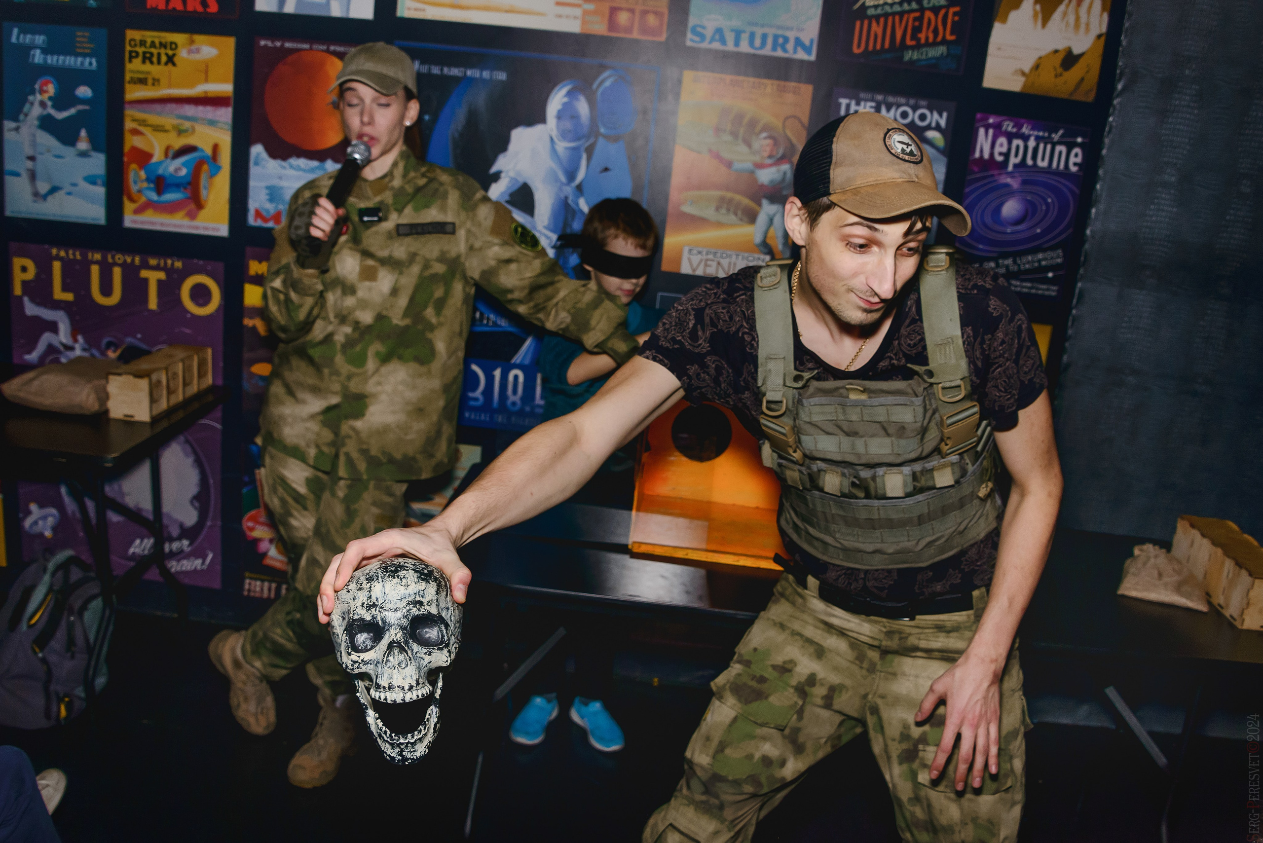 Треш-коробка. Ваш фотограф на праздник в Москве, Раменском, Жуковском, Люберцах