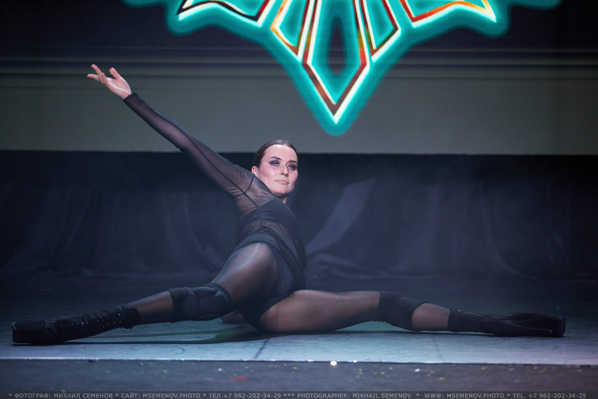 Анонс «SOUL POLE CHAMPIONSHIP IV». Photographer for business Mikhail Semenov. Aqua photo studio, photo school