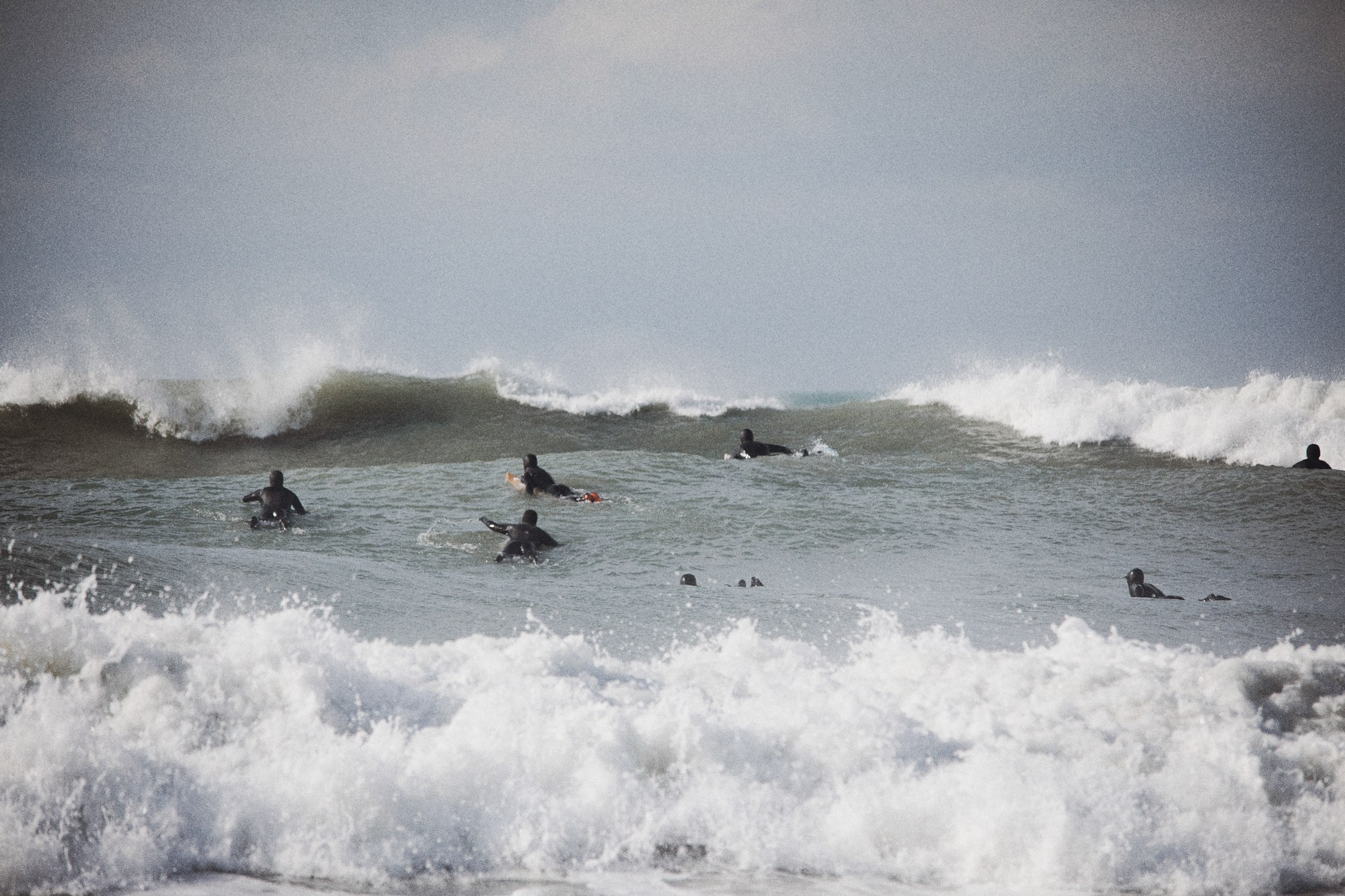 Море и серферы. Репортажный и постановочный Наталья Санникова