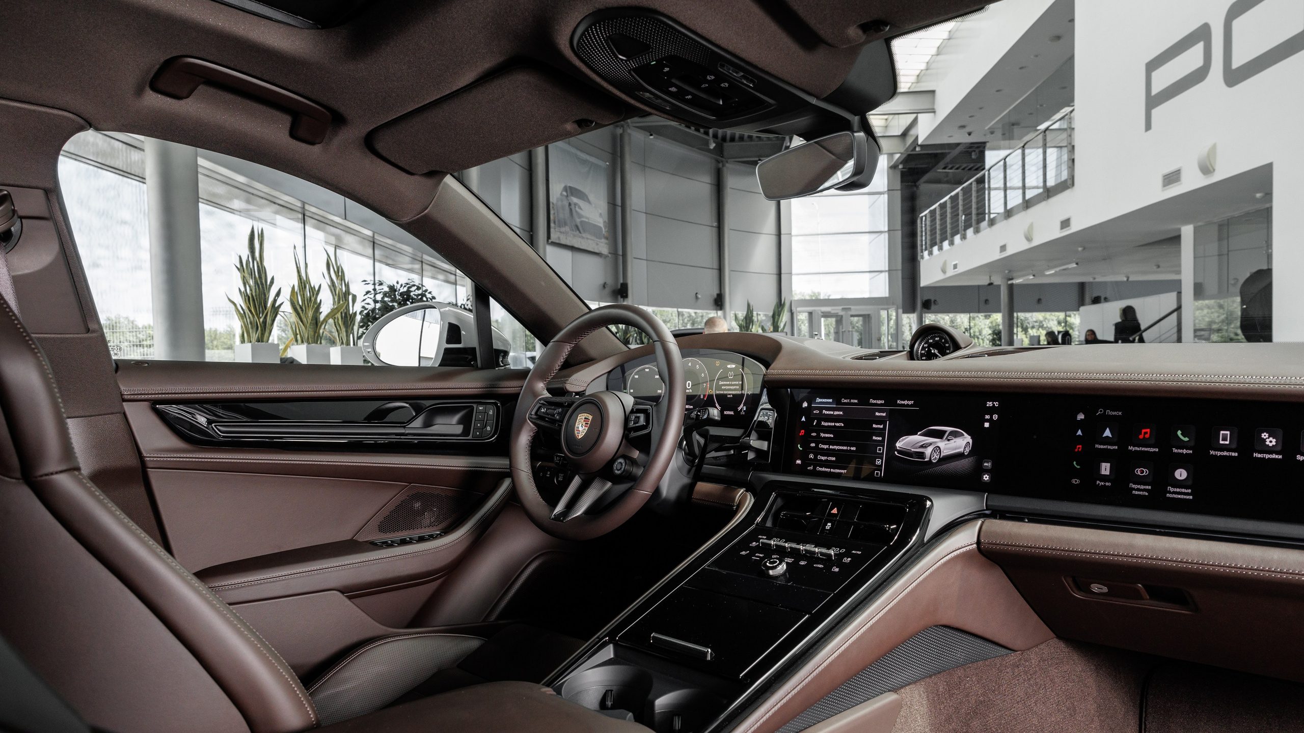 ДЦ PORSCHE Минеральные Воды. Фотограф Ставрополь Петр Голубенко