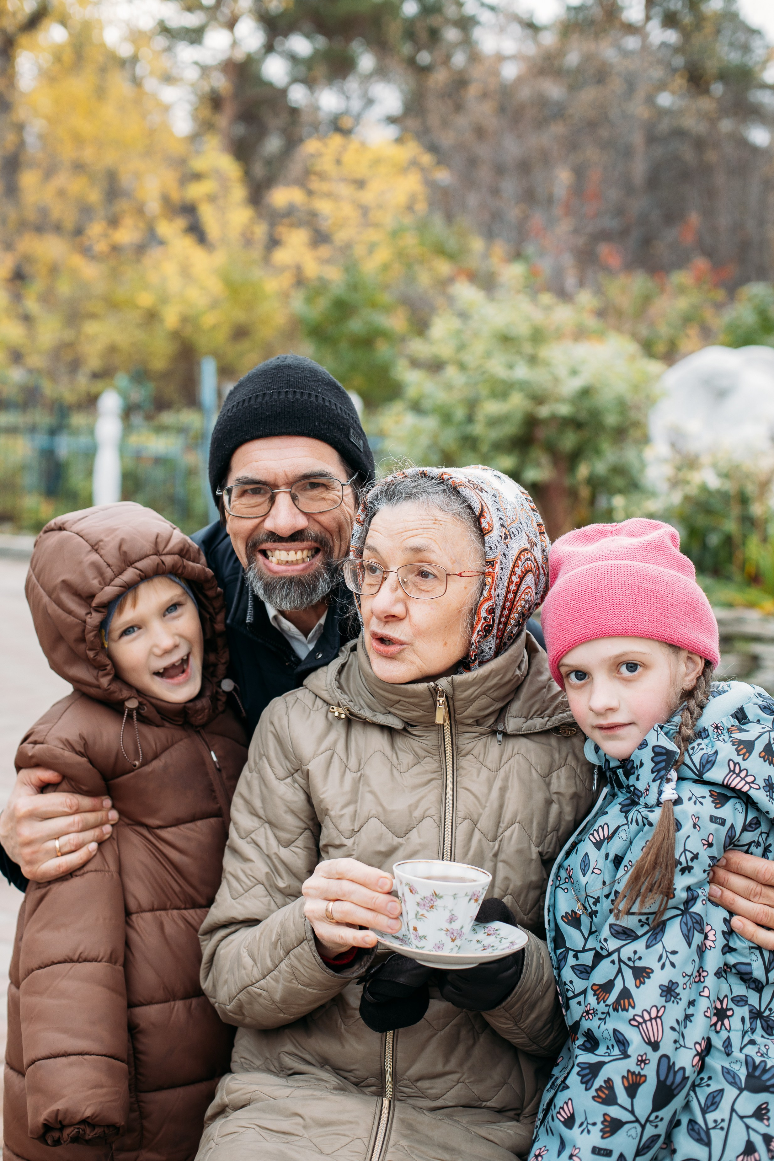 Покров в храме Иоанна Предтечи. Семейный фотограф Трусова Евгения в Екатеринбурге