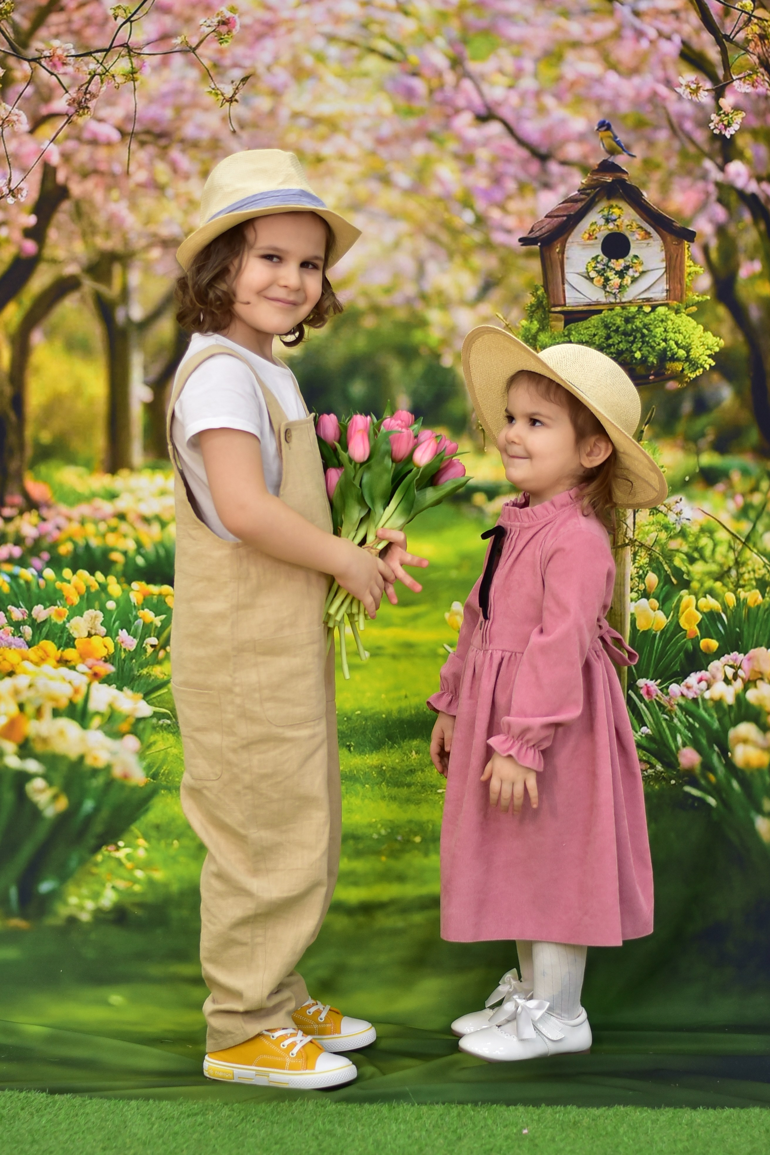 Весенний шебби шик. Стильные выпускные альбомы, детские фотосессии, сюжетные фотографии