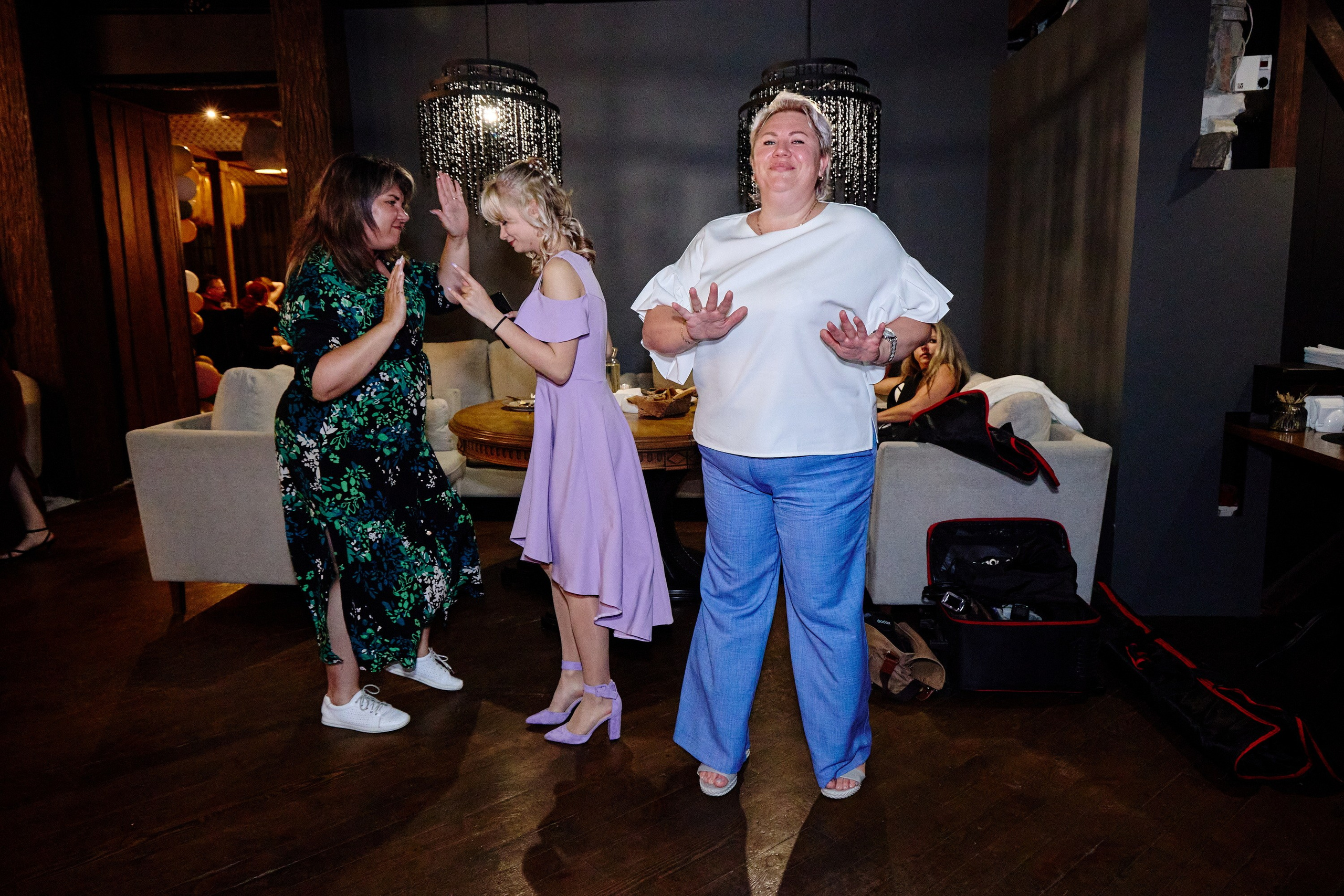 Выпускной 35 Сош. Фотограф Выпускные альбомы Таганрог Сергей Коробченко