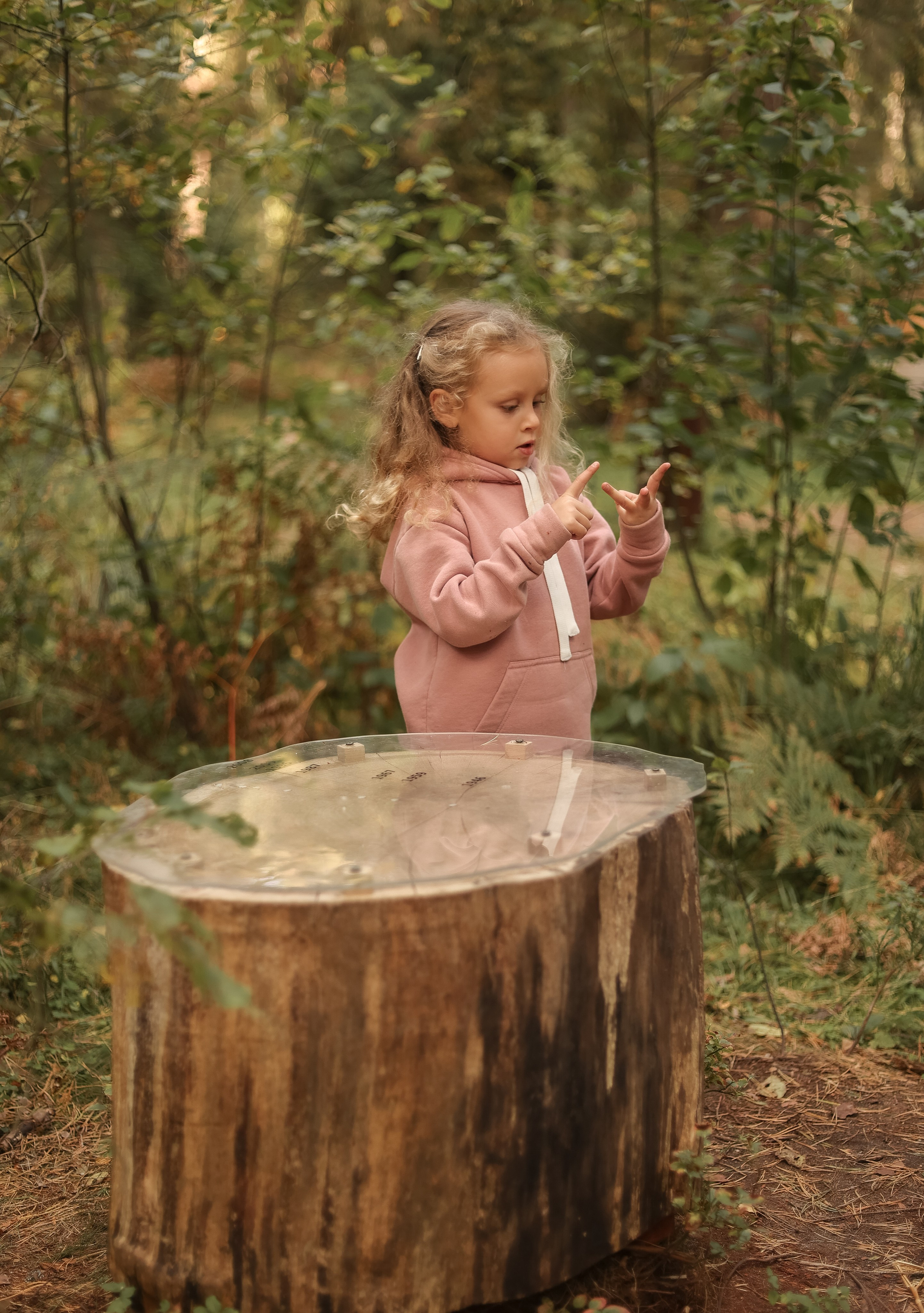 Марина и Ксюша — Куршская коса/Королевский бор. Семейный фотограф в Калининграде Никазакова Ольга