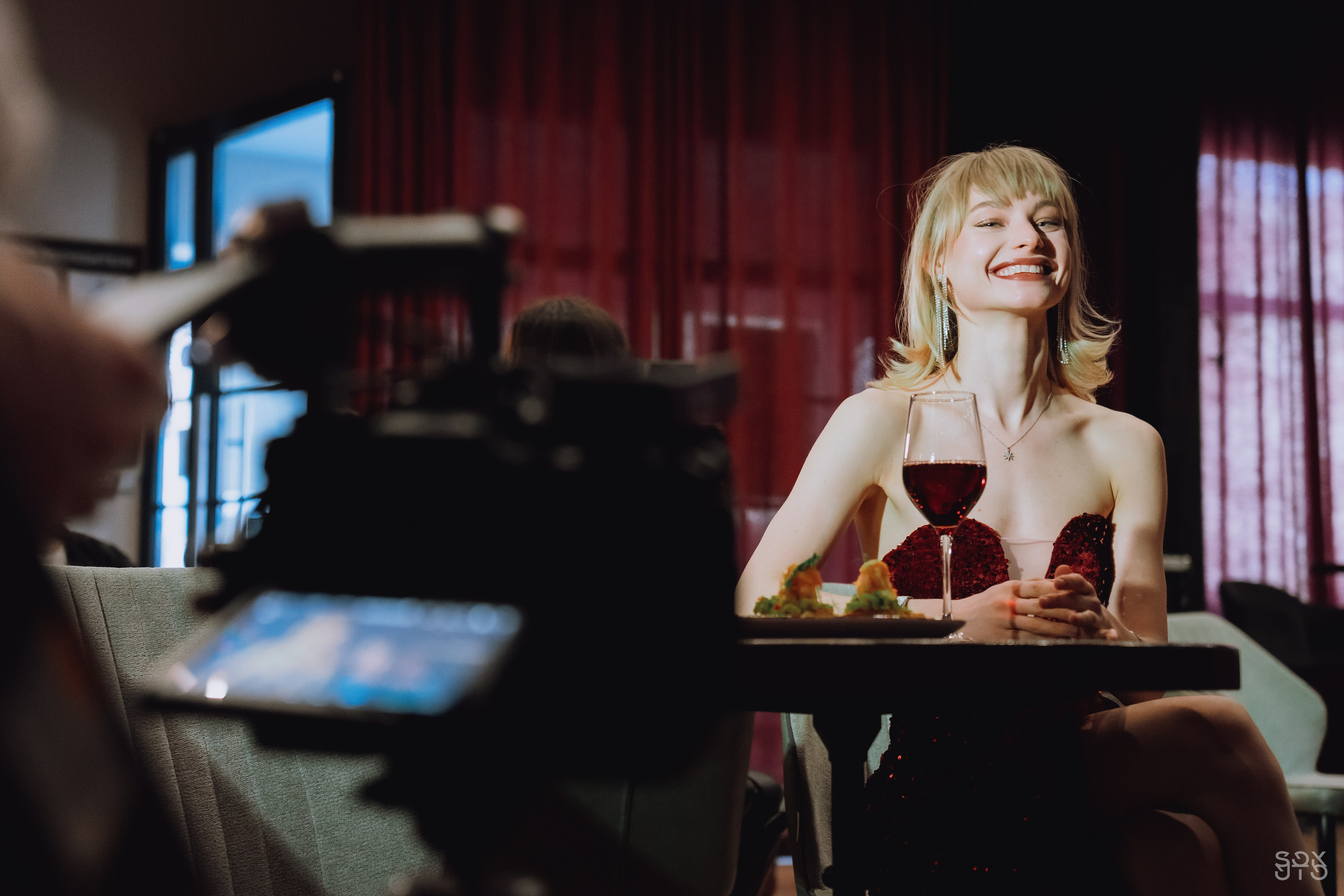 Видеопродакшн BACKED ROLL