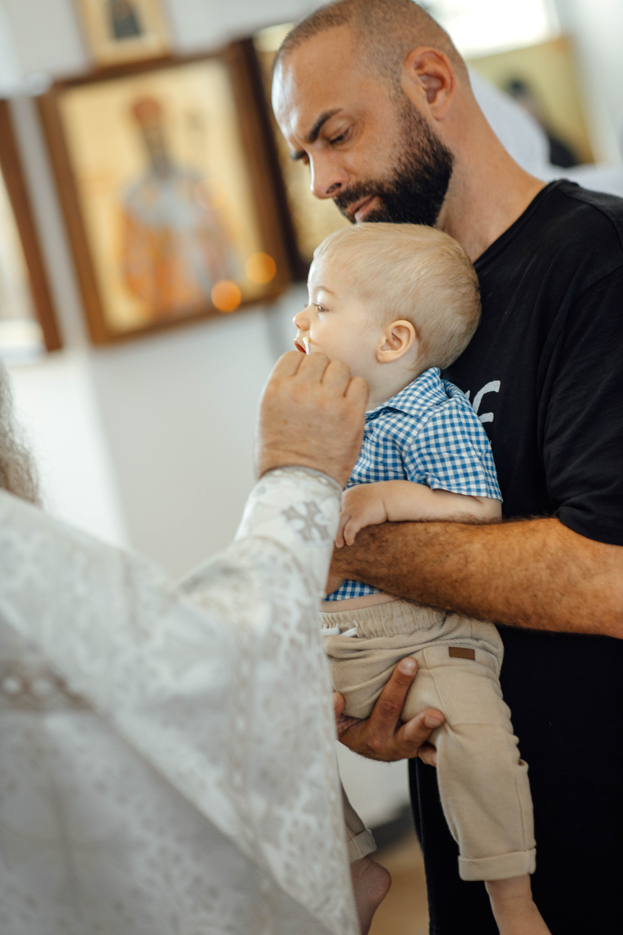 Крещение Энвера (Михаила), д. Колядищи, храм Успения Пр. Богородицы, август 2025