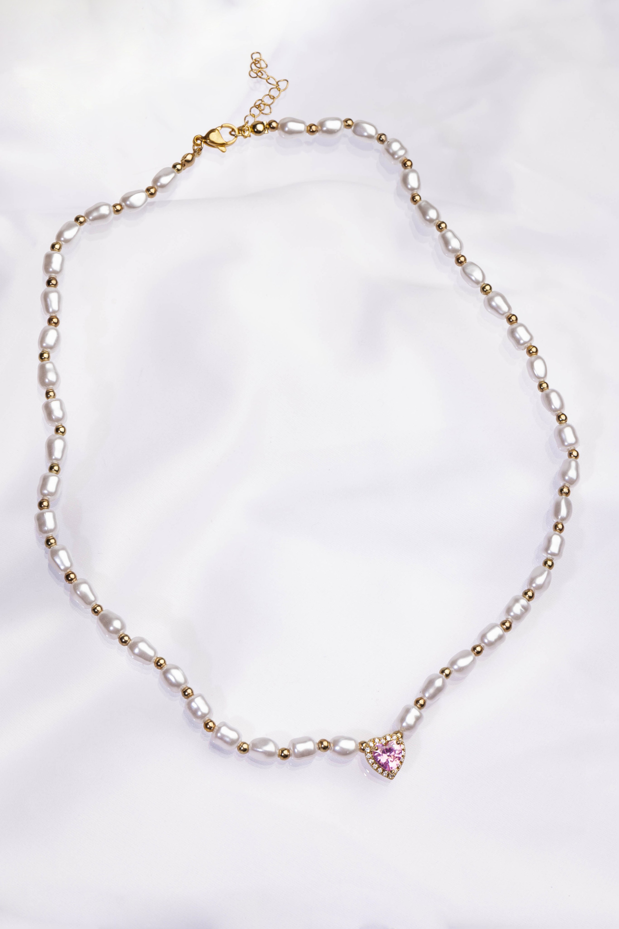 Ювелирные украшения. Предметный фотограф в Крыму Ольга Шестакова