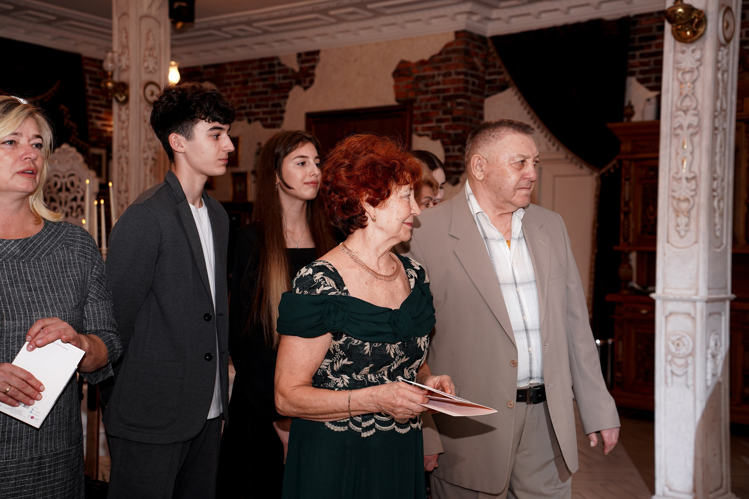 Банкет в Атаманской усадьбе. Свадебный фотограф в Ростове-на-Дону. Таинство Крещения и Венчания, семейные фотосессии. Алёна Чёботова