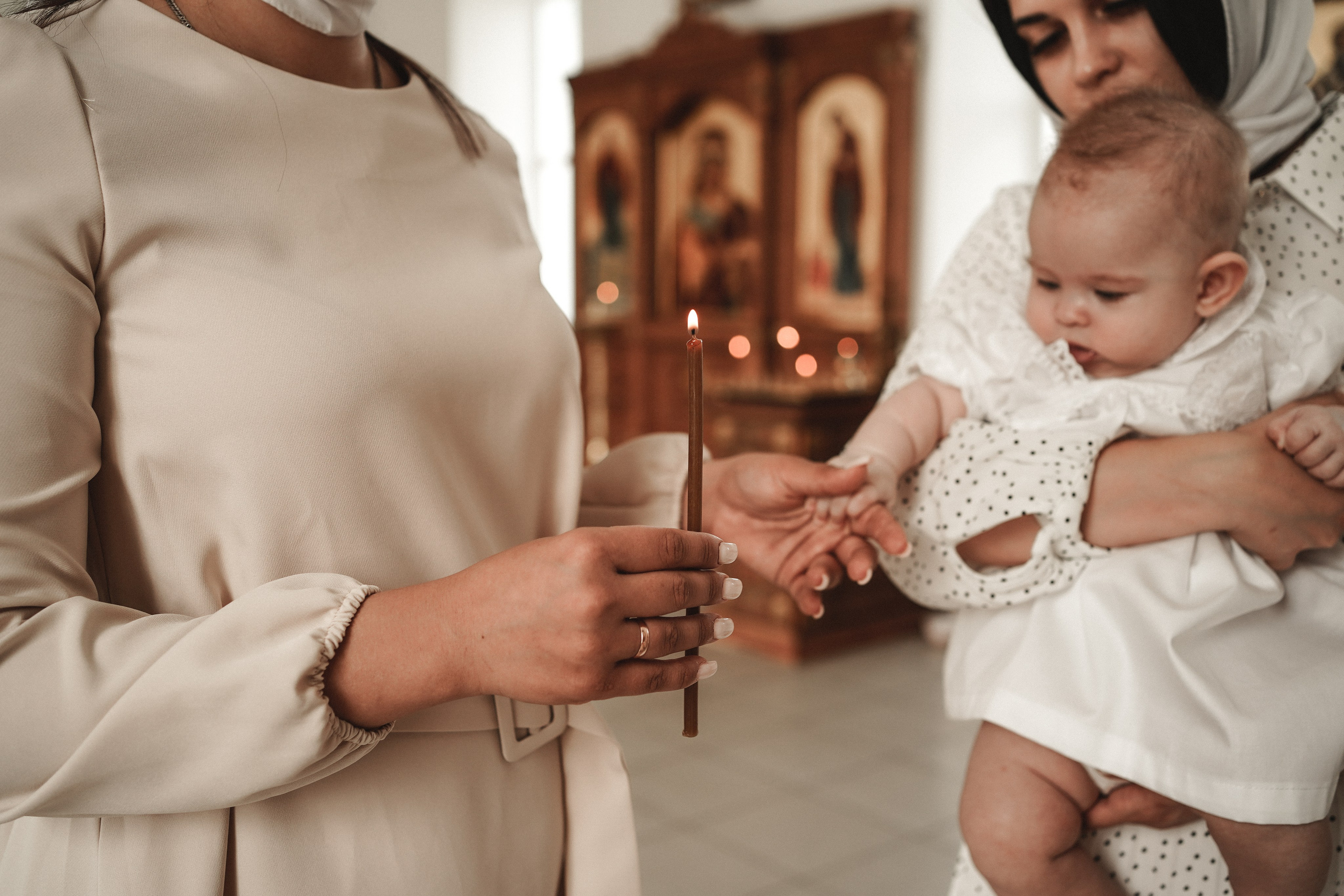 Таинство Крещения в Успенском храме. Свадебный фотограф в Ростове-на-Дону. Таинство Крещения и Венчания, семейные фотосессии. Алёна Чёботова