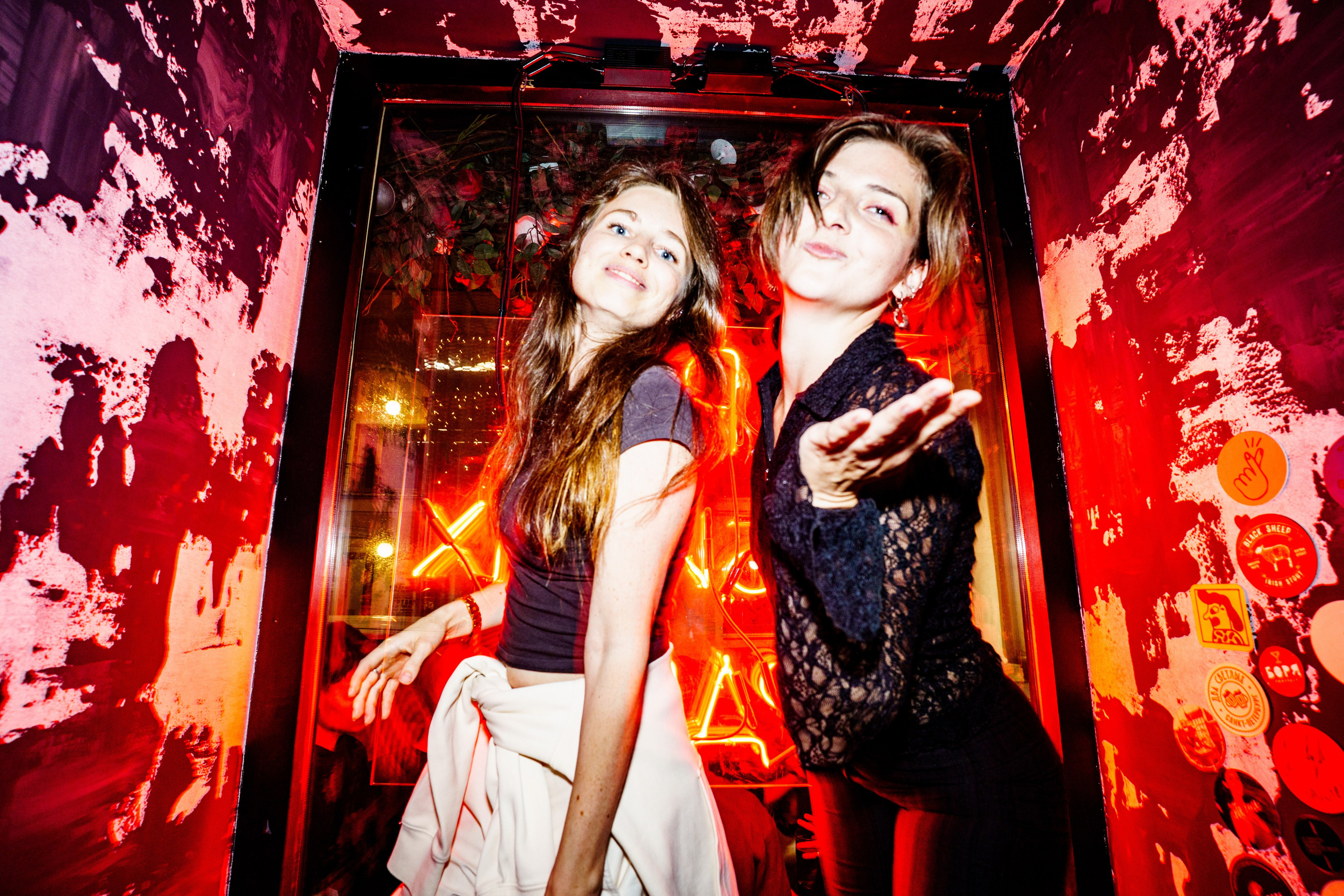 Последний звонок. Бар разбитых сердец. Концертный и репортажный фотограф в Санкт-Петербурге Слава Пахомов
