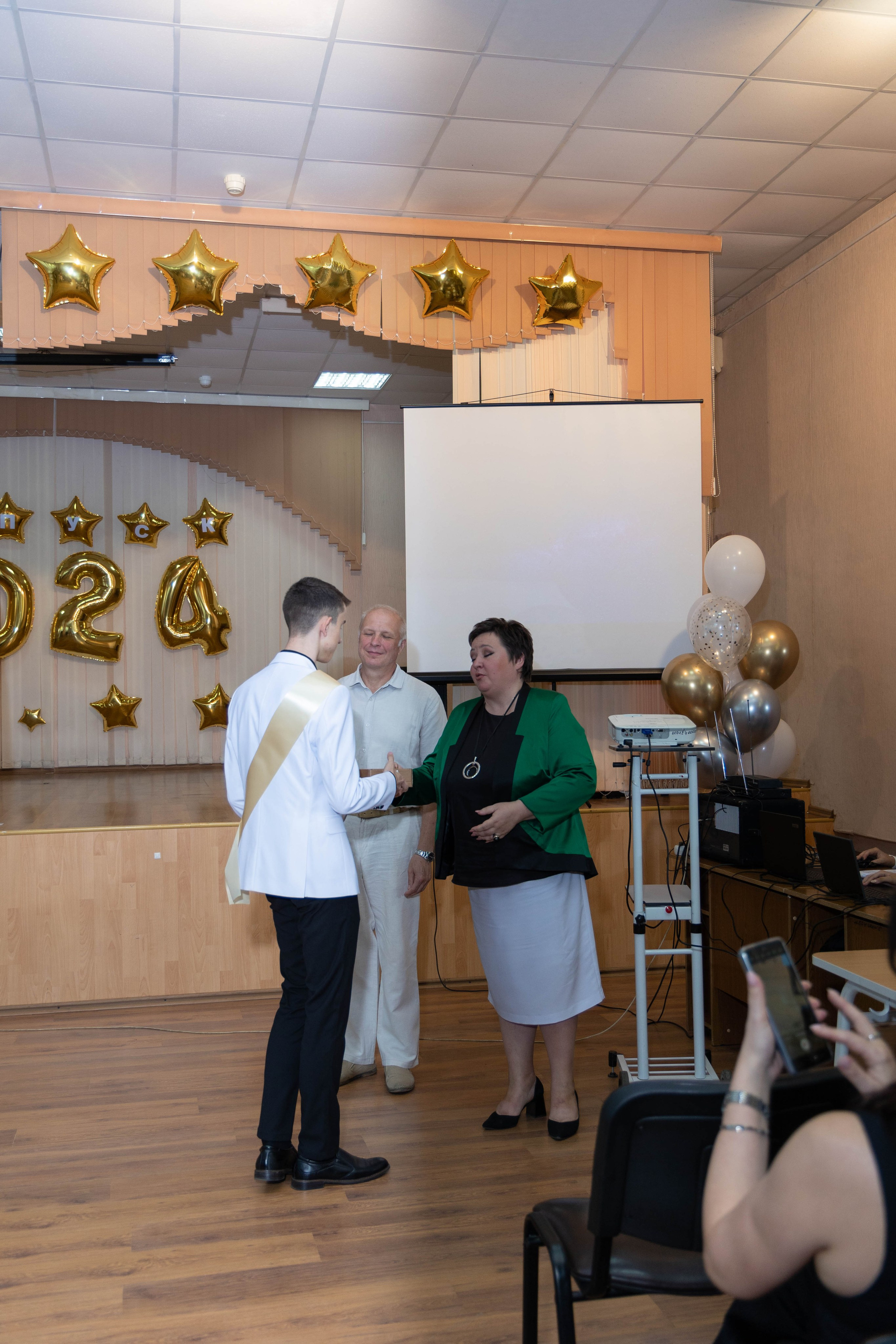 Школа № 5 Липецк. Выпускной 2024. Выпускные альбомы в Липецк