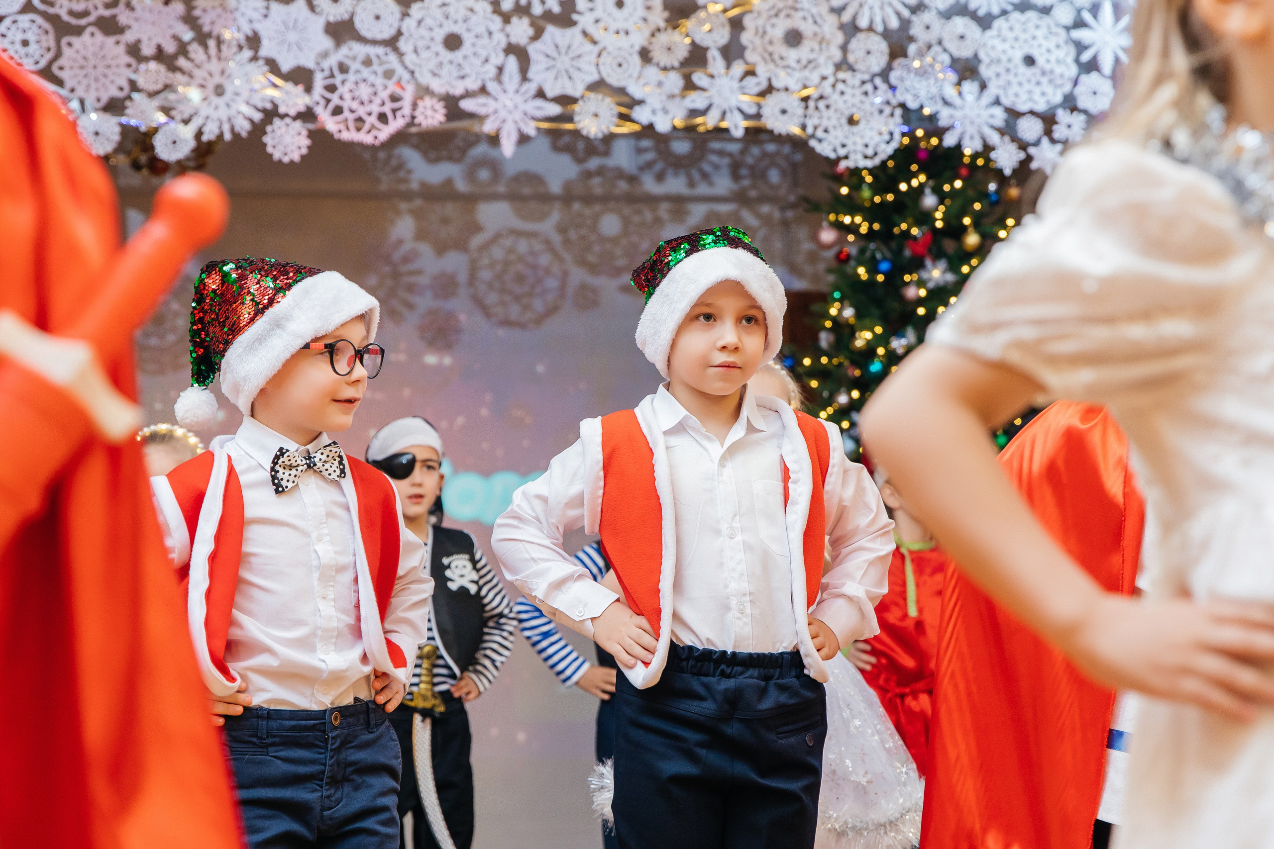 Детский сад № 93 — Утренник (20.12.2024). Свадебный и семейный фотограф Крамар Наталья