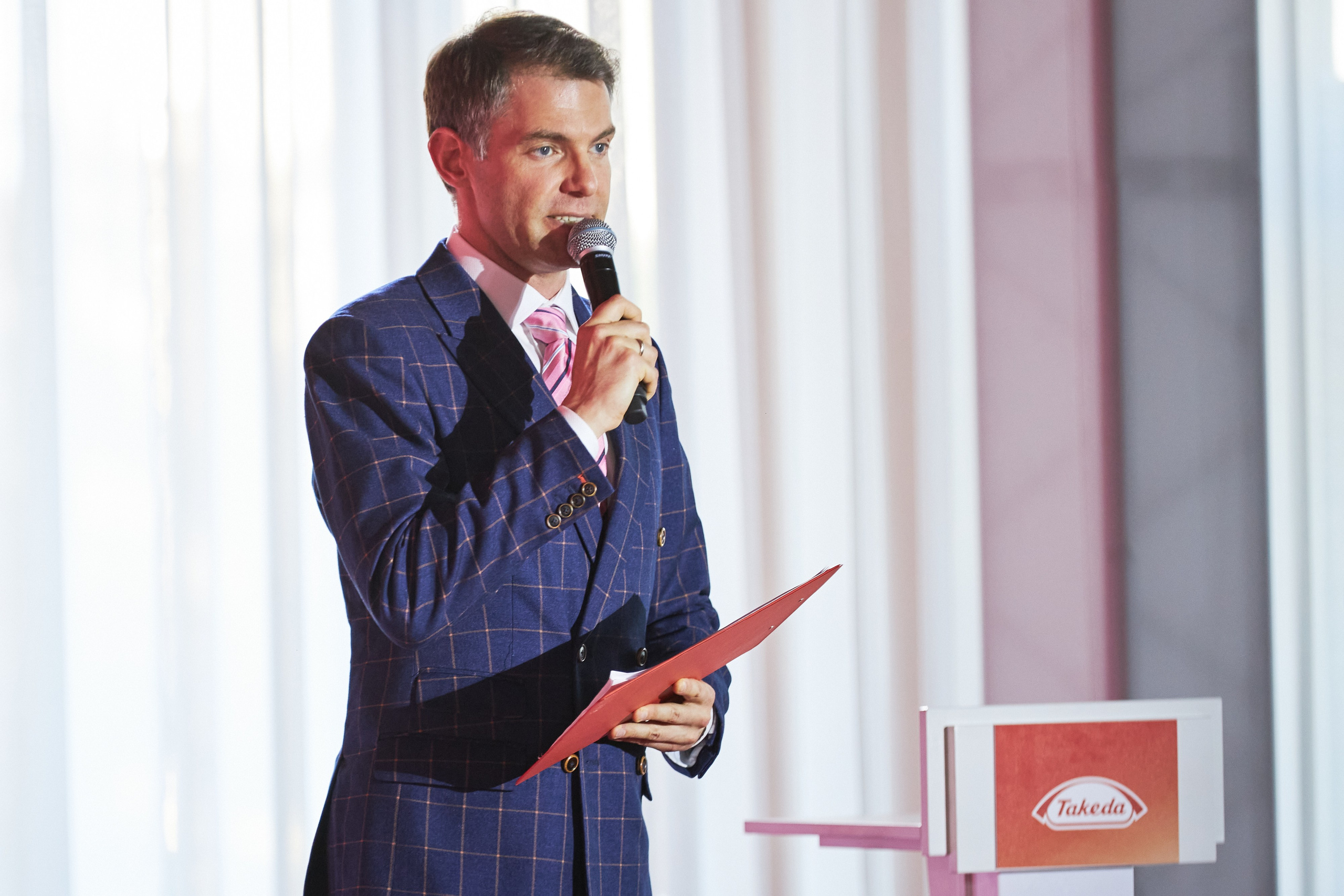 82. Фотограф Недорез Александр в Москве. Репортаж на ваших мероприятиях