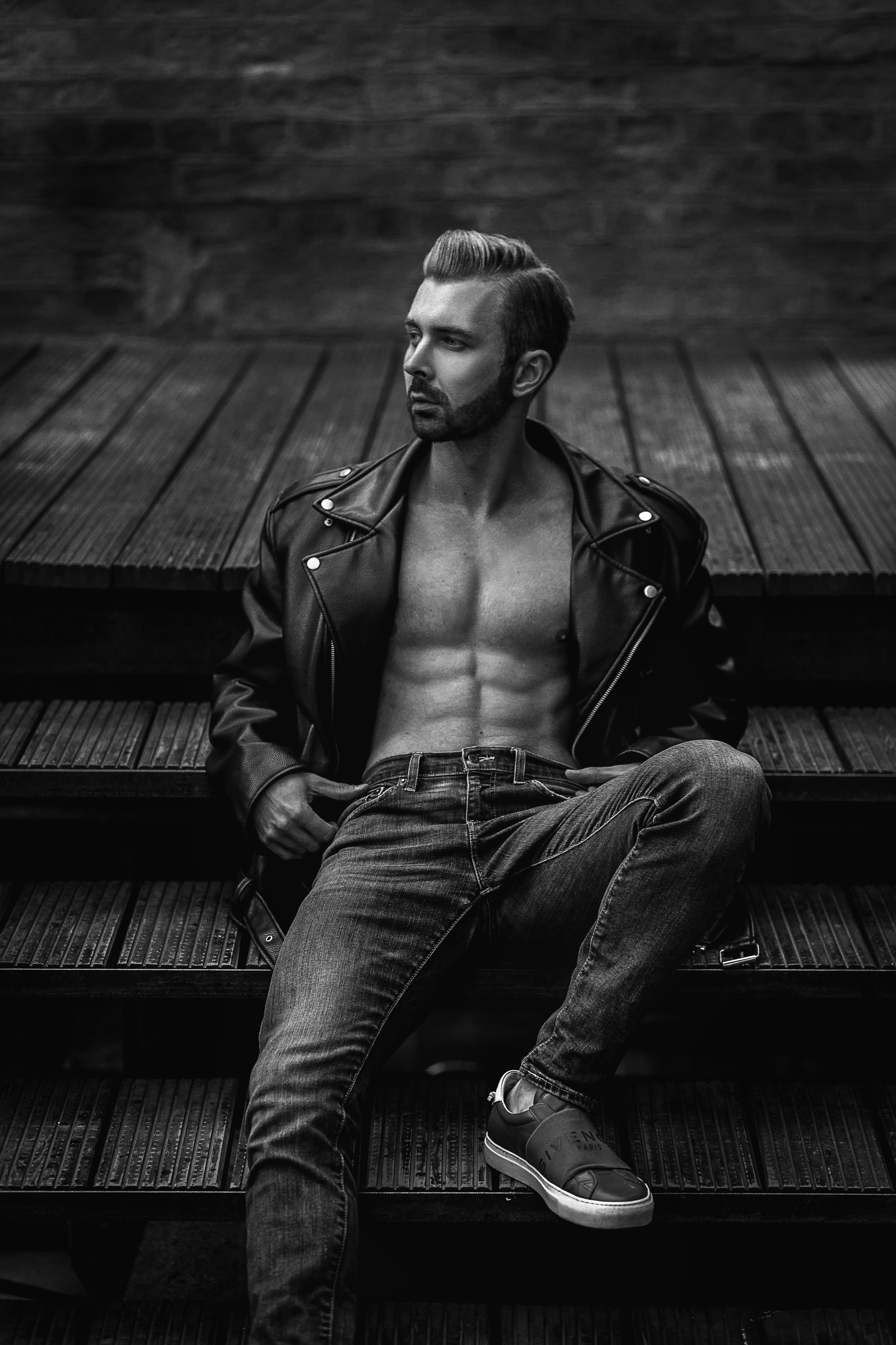 Мужской портрет | Стильные и профессиональные фотографии | ZPROD. Фото и видеосъемка | продакшн студия ZPROD