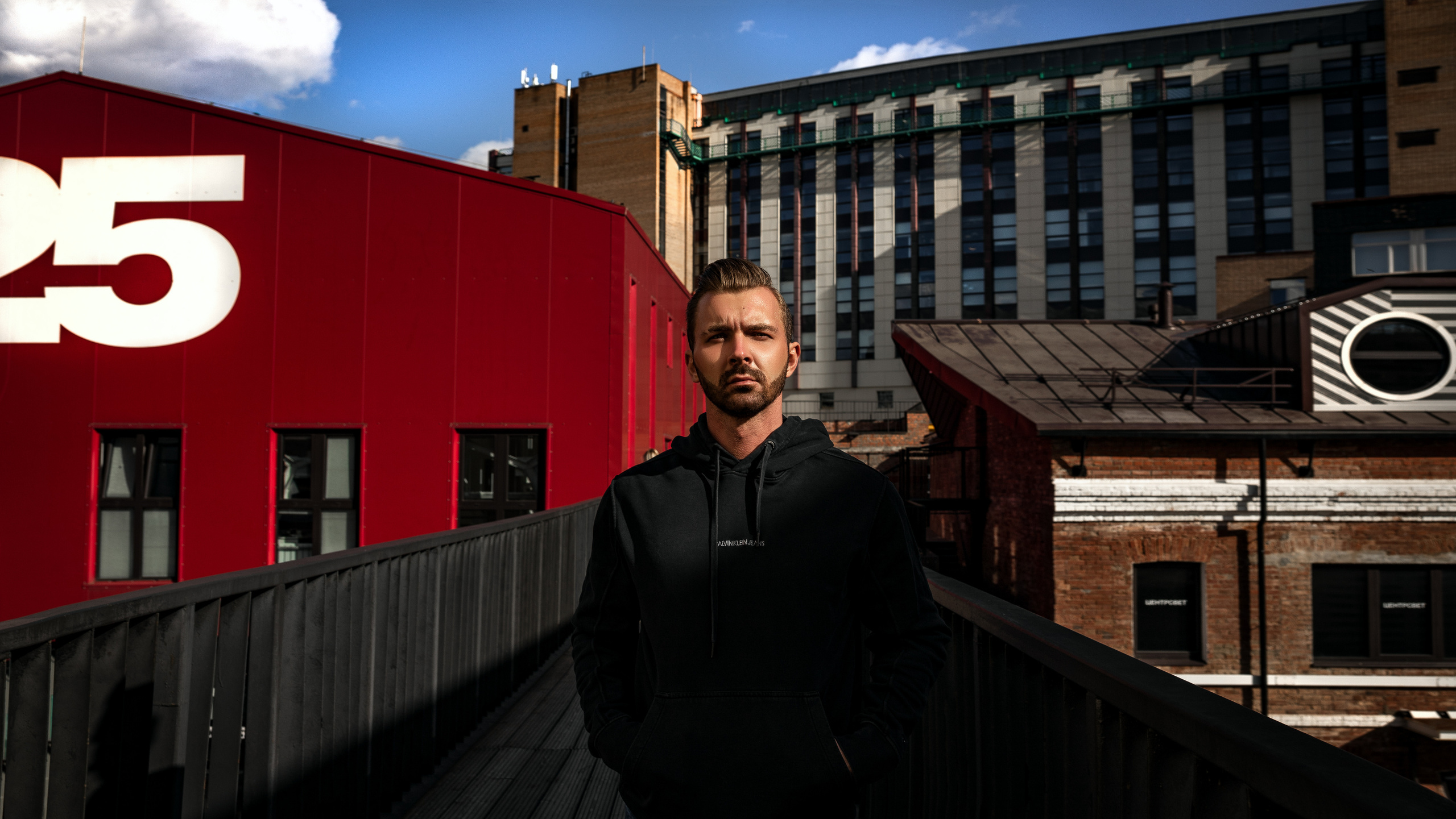 Мужской портрет | Стильные и профессиональные фотографии | ZPROD. Фото и видеосъемка | продакшн студия ZPROD