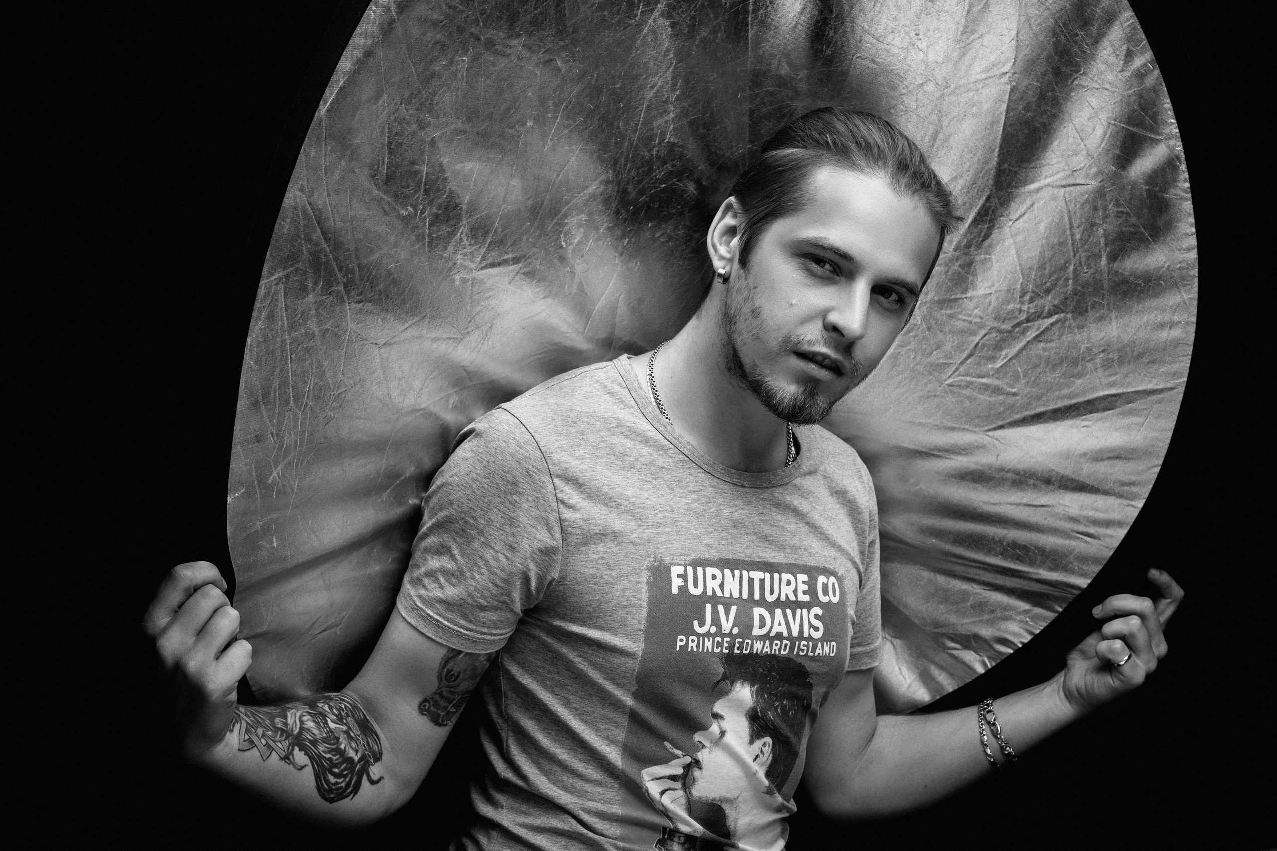 Мужской портрет | Стильные и профессиональные фотографии | ZPROD. Фото и видеосъемка | продакшн студия ZPROD