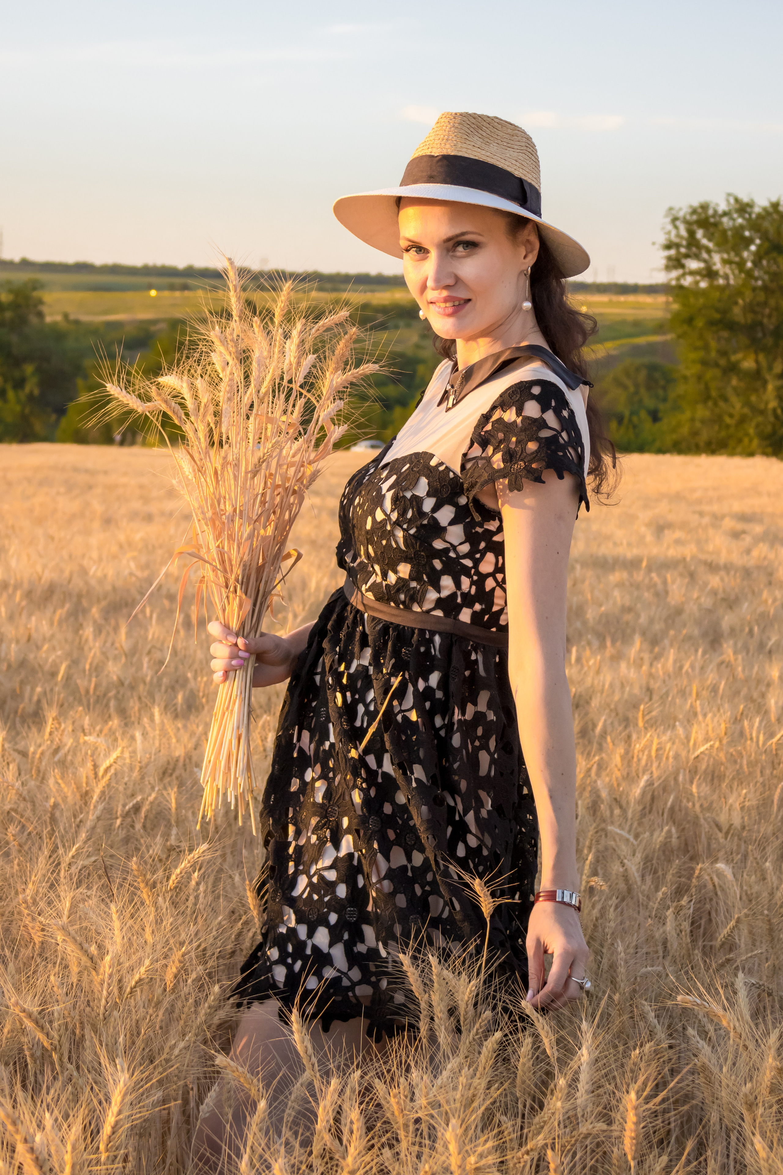 Прогулка в поле. Фотограф детский и семейный Роза Юрченко в Геленджике, Краснодаре