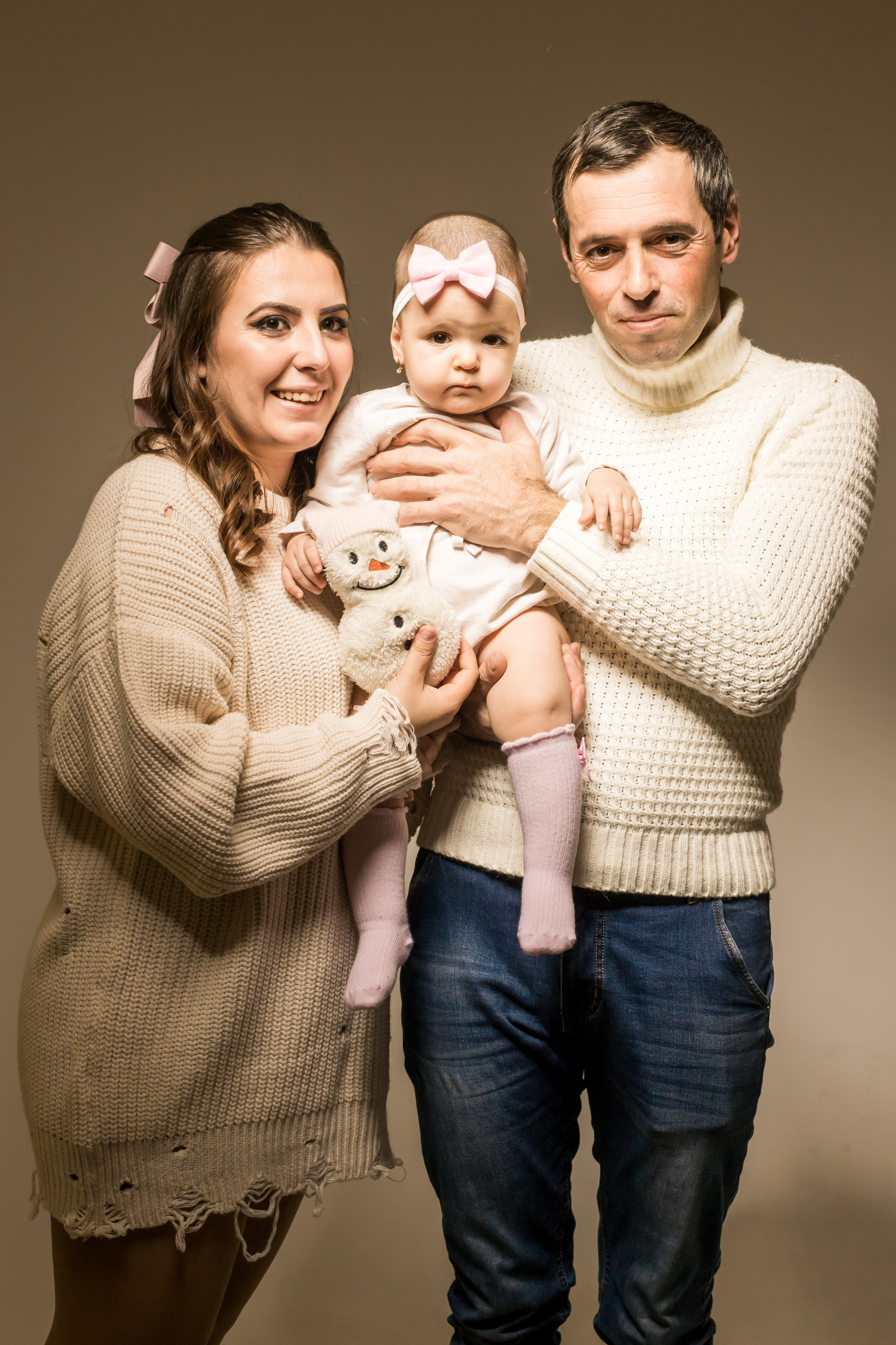 Новый год 2022 г. Милая семейная пара. Фотограф детский и семейный Роза Юрченко в Геленджике, Краснодаре