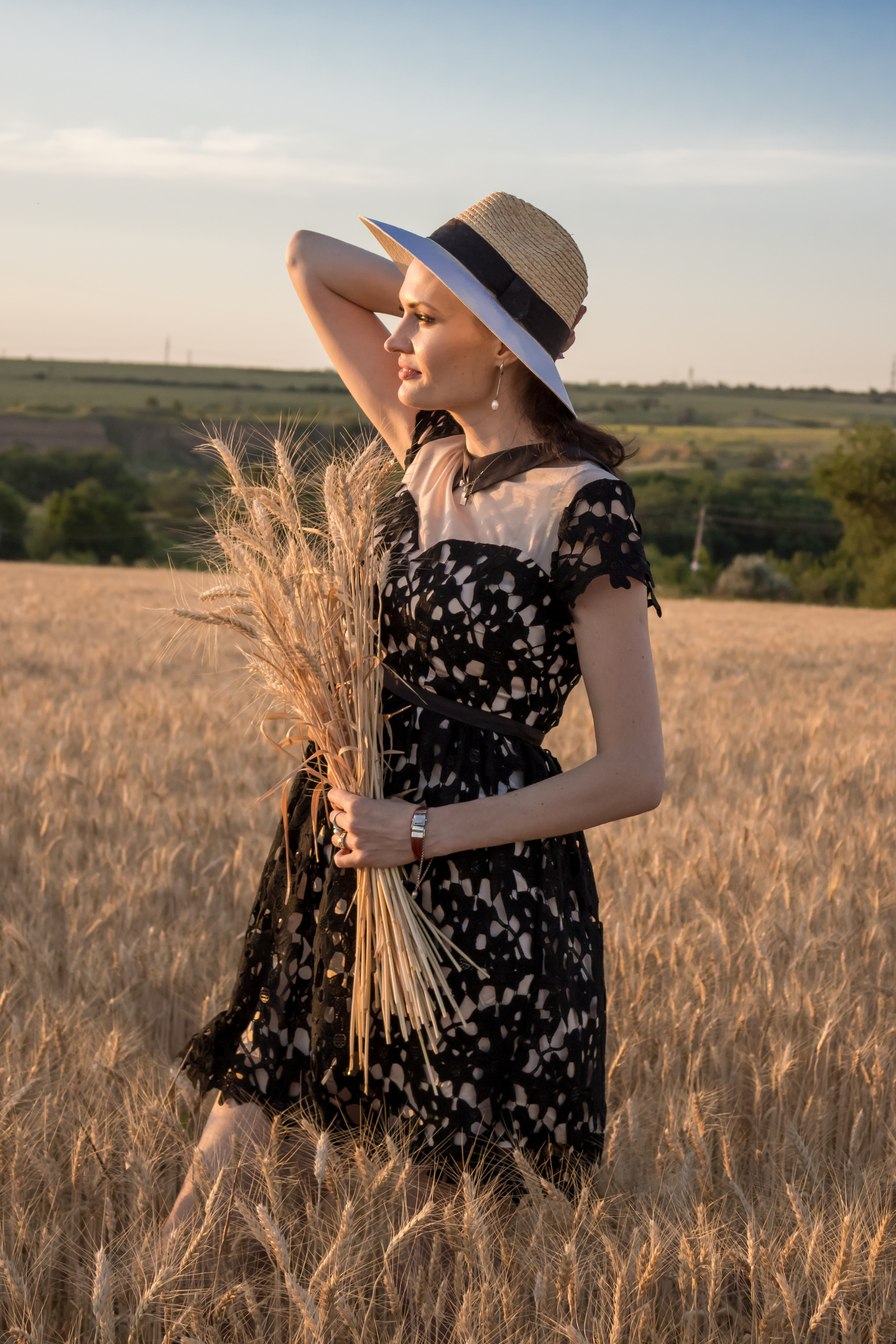 Прогулка в поле. Фотограф детский и семейный Роза Юрченко в Геленджике, Краснодаре