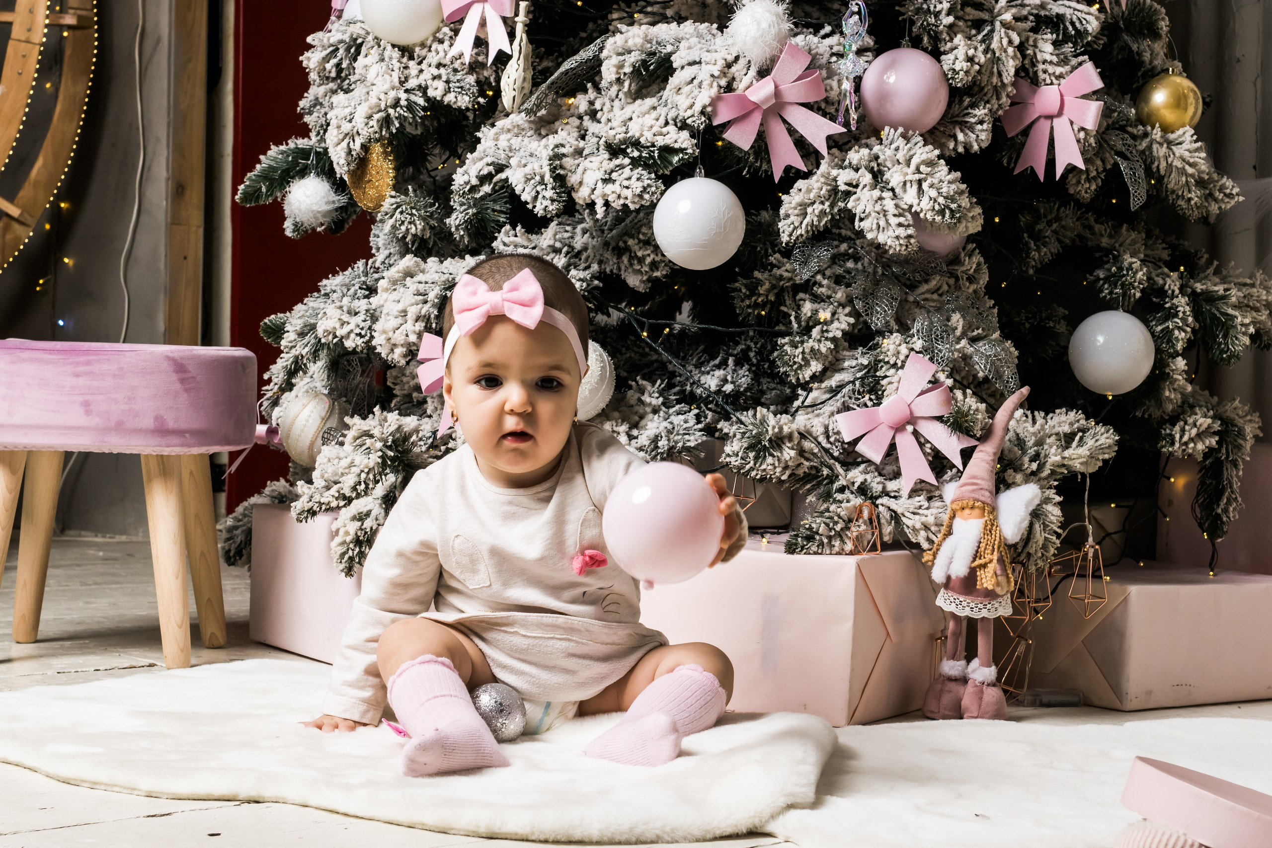 Новый год 2022 г. Милая семейная пара. Фотограф детский и семейный Роза Юрченко в Геленджике, Краснодаре