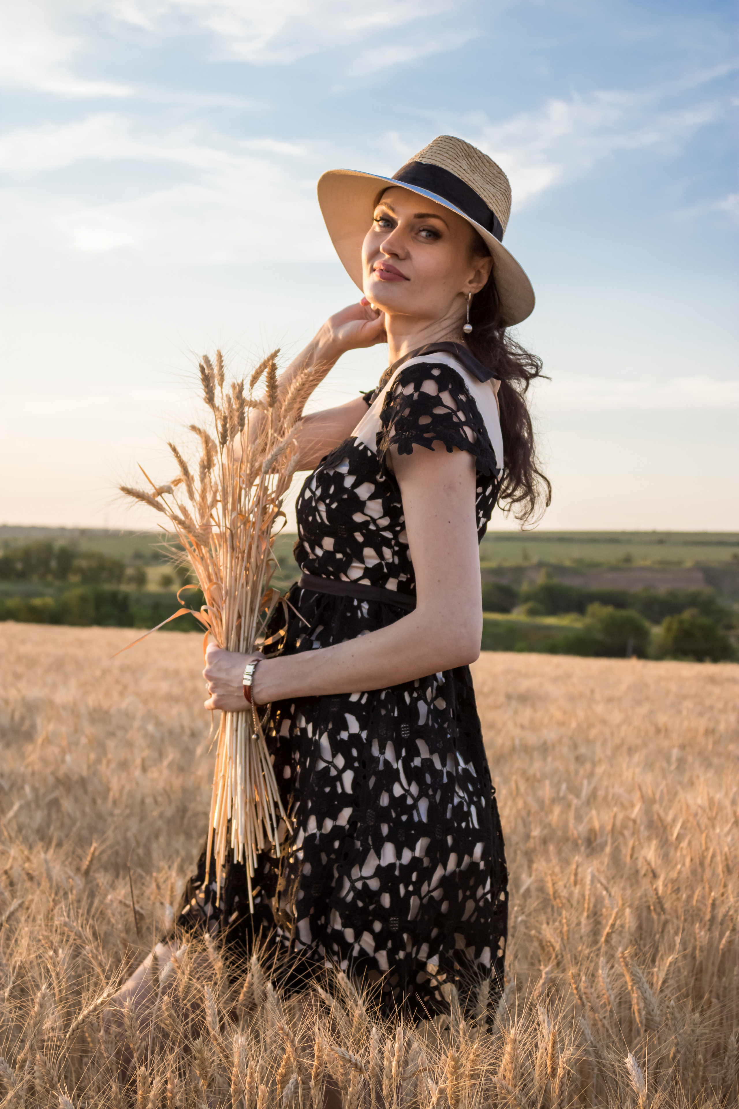 Прогулка в поле. Фотограф детский и семейный Роза Юрченко в Геленджике, Краснодаре