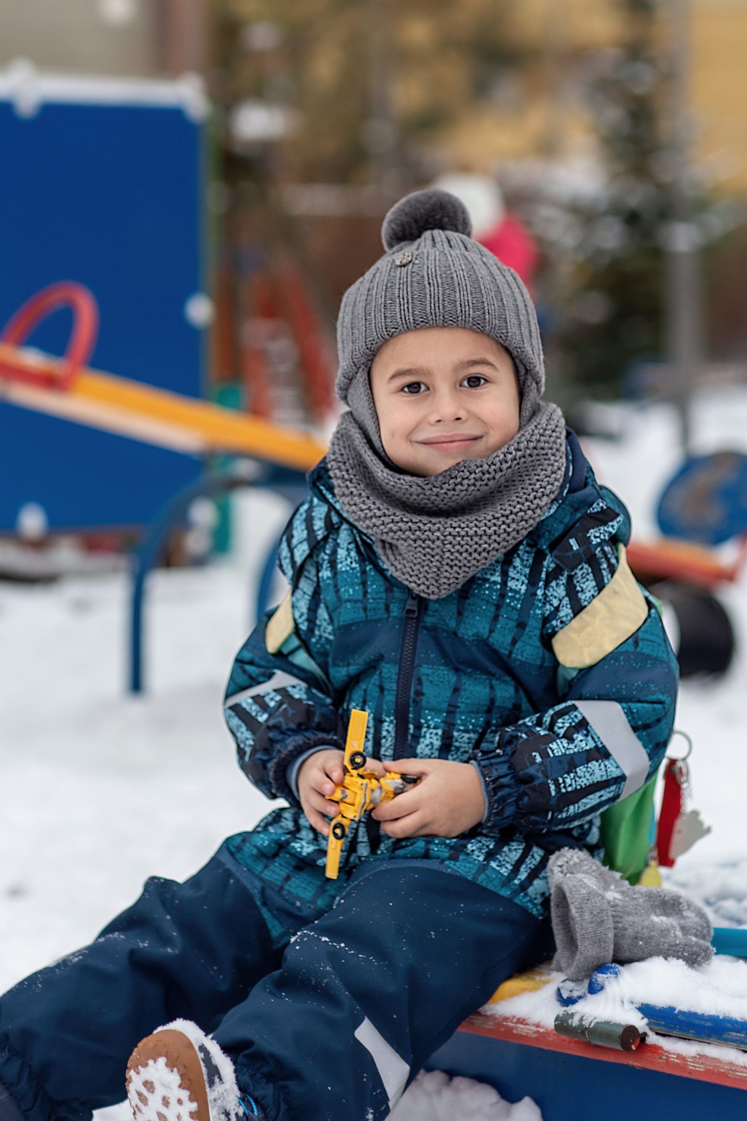День в саду_Зима_2023 год. Семейный фотограф в Санкт-Петербурге