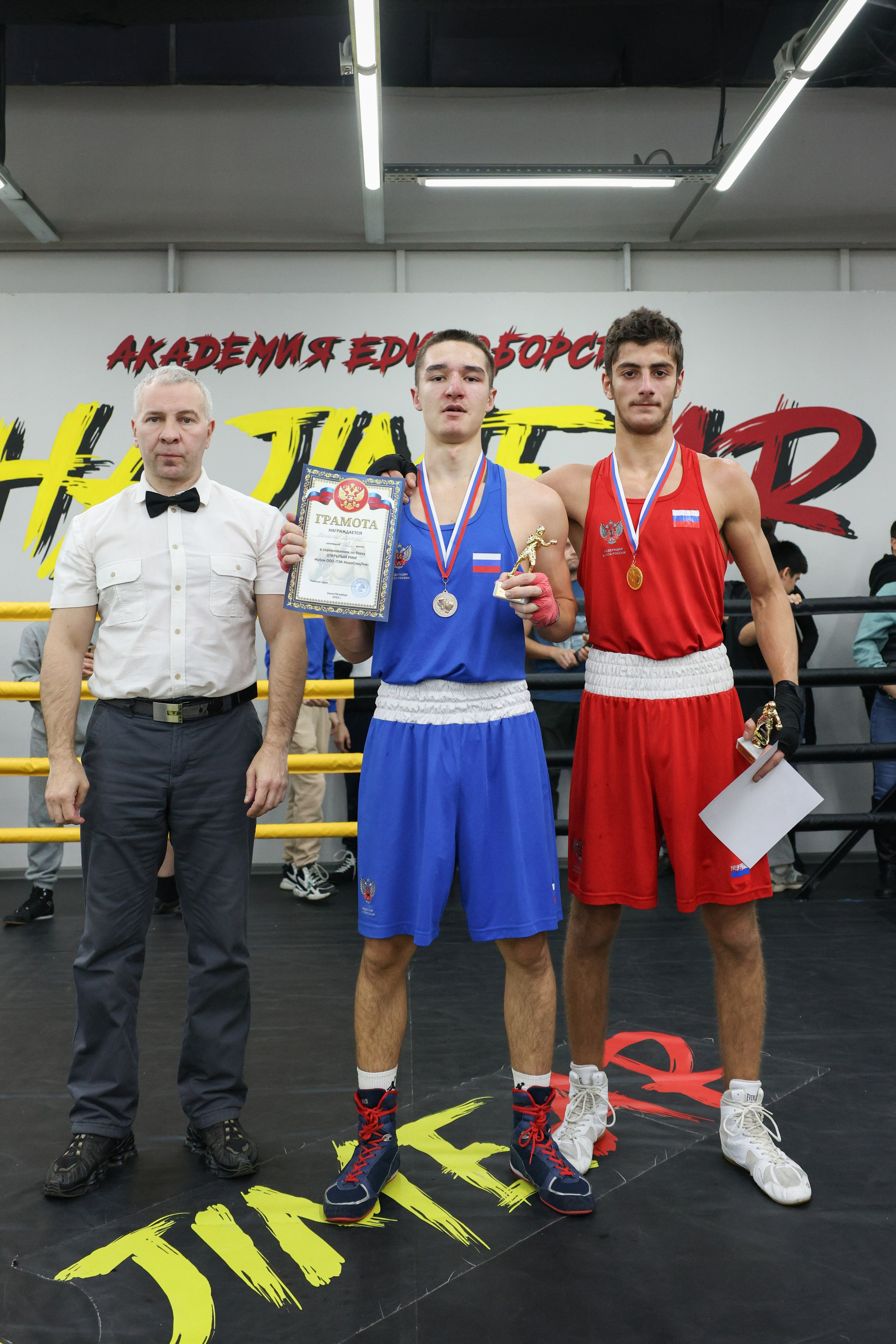 Открытый ринг «кубок ООО «ТЭК НеваСпецТяж». Фотограф Александр Заломаев