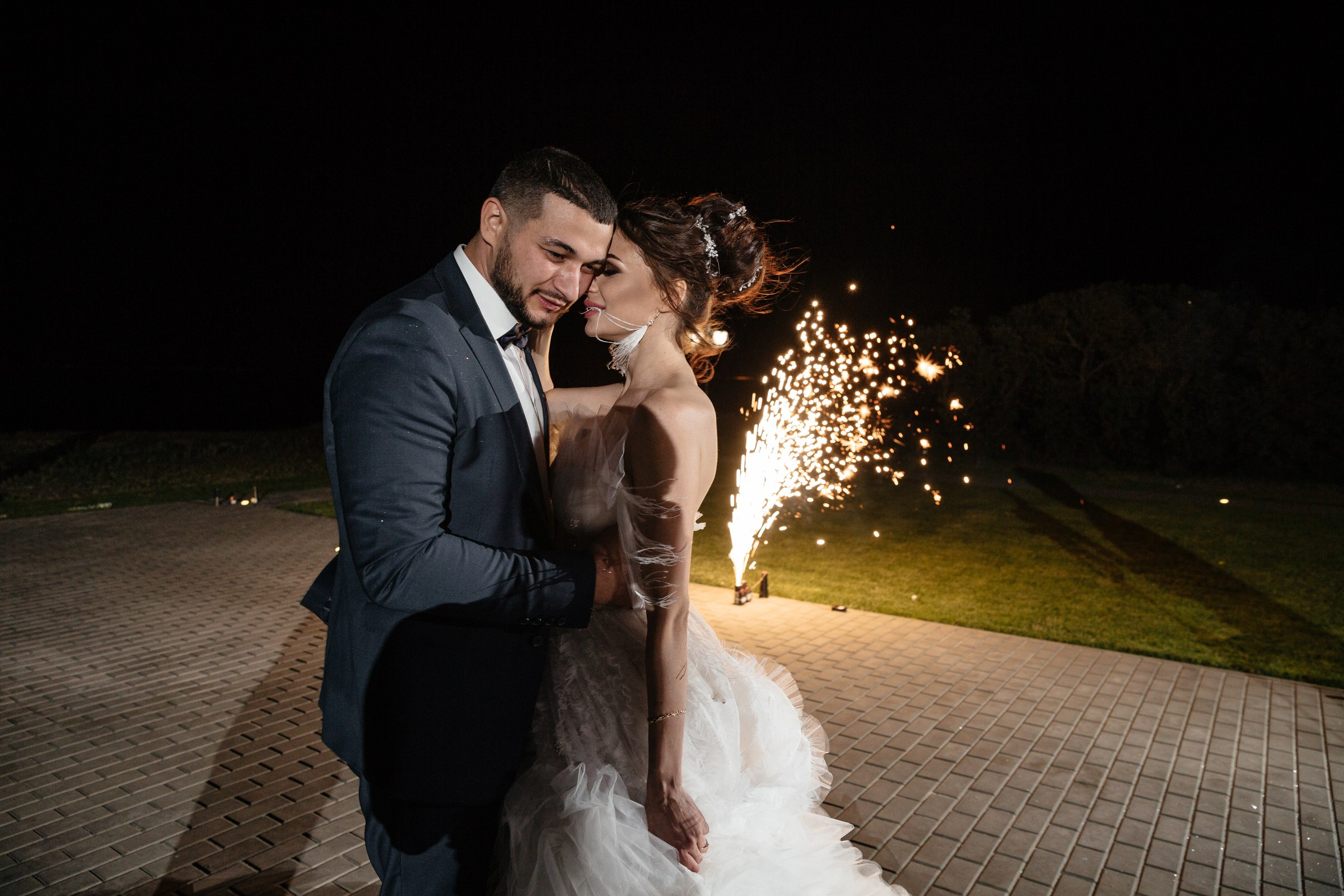 Свадебная фотосессия Ростома и Николь. Профессиональный фотограф в Волгодонске и Ростове Владимир Казак