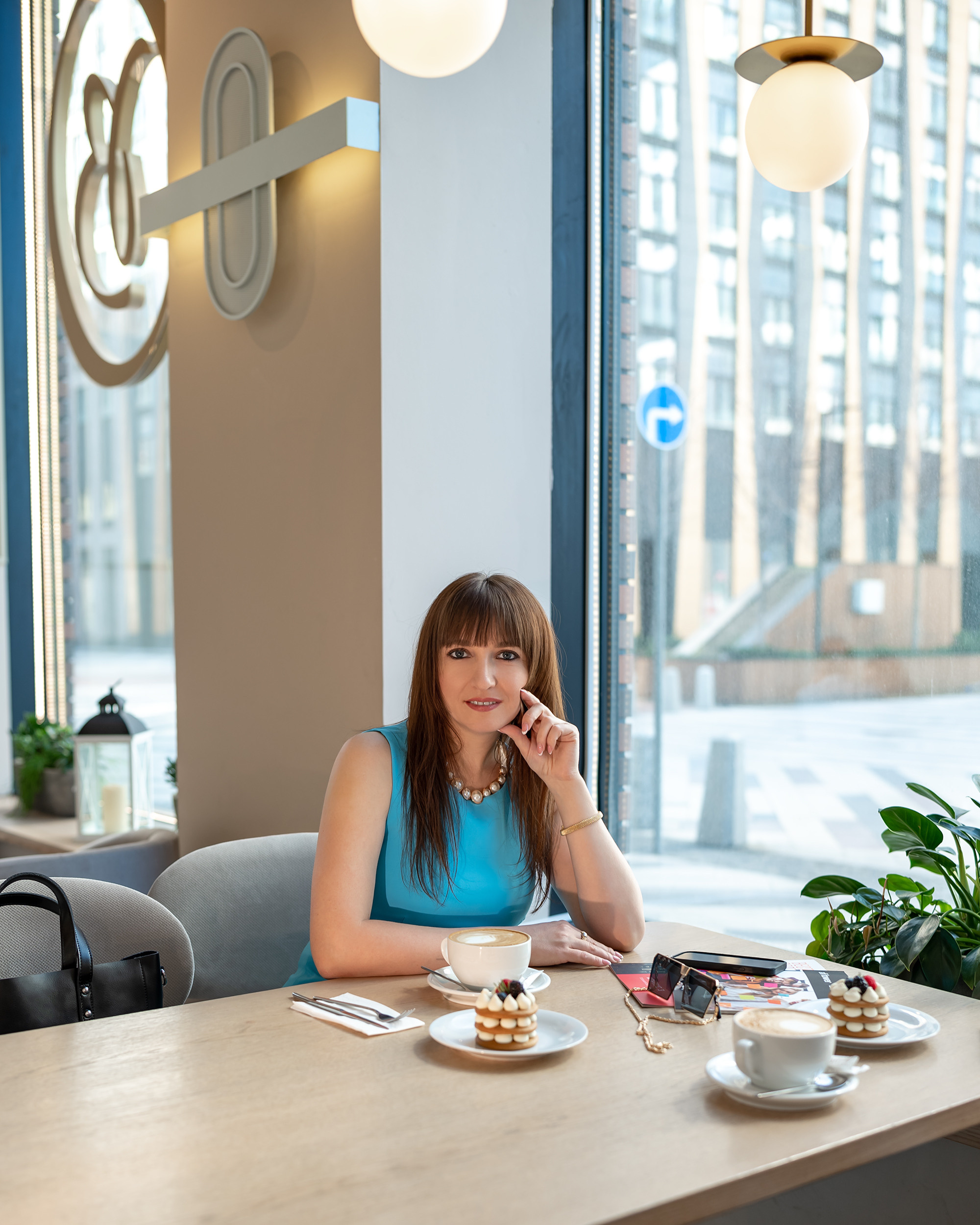 Юрист по недвижимости Мария 2д съемки 12 образов. Бренд фотограф Москва